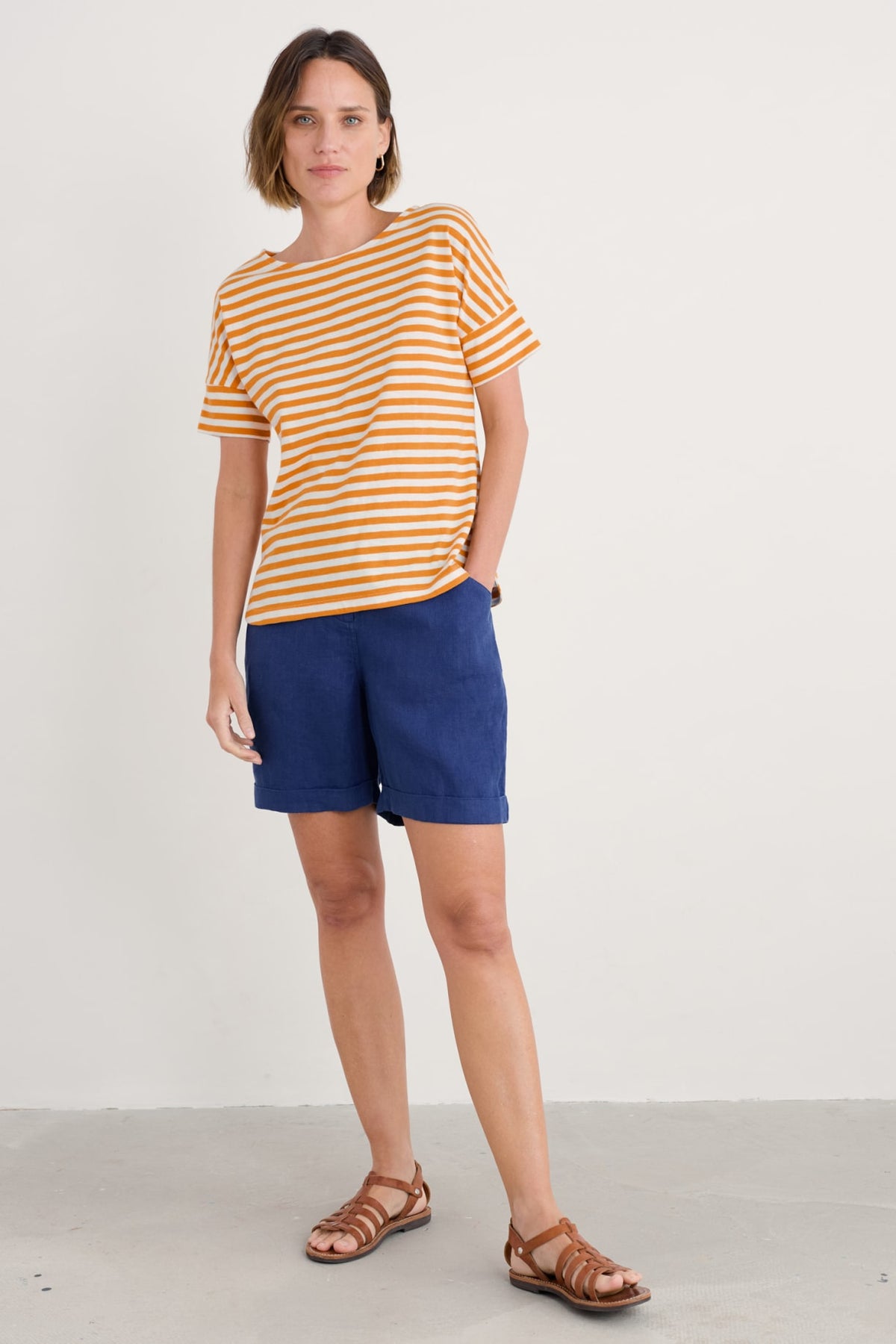 Seasalt Cornwall - ‘Bryher’ View T-Shirt in GOTS-Certified Organic Cotton - Mini Cornish Daylily Chalk