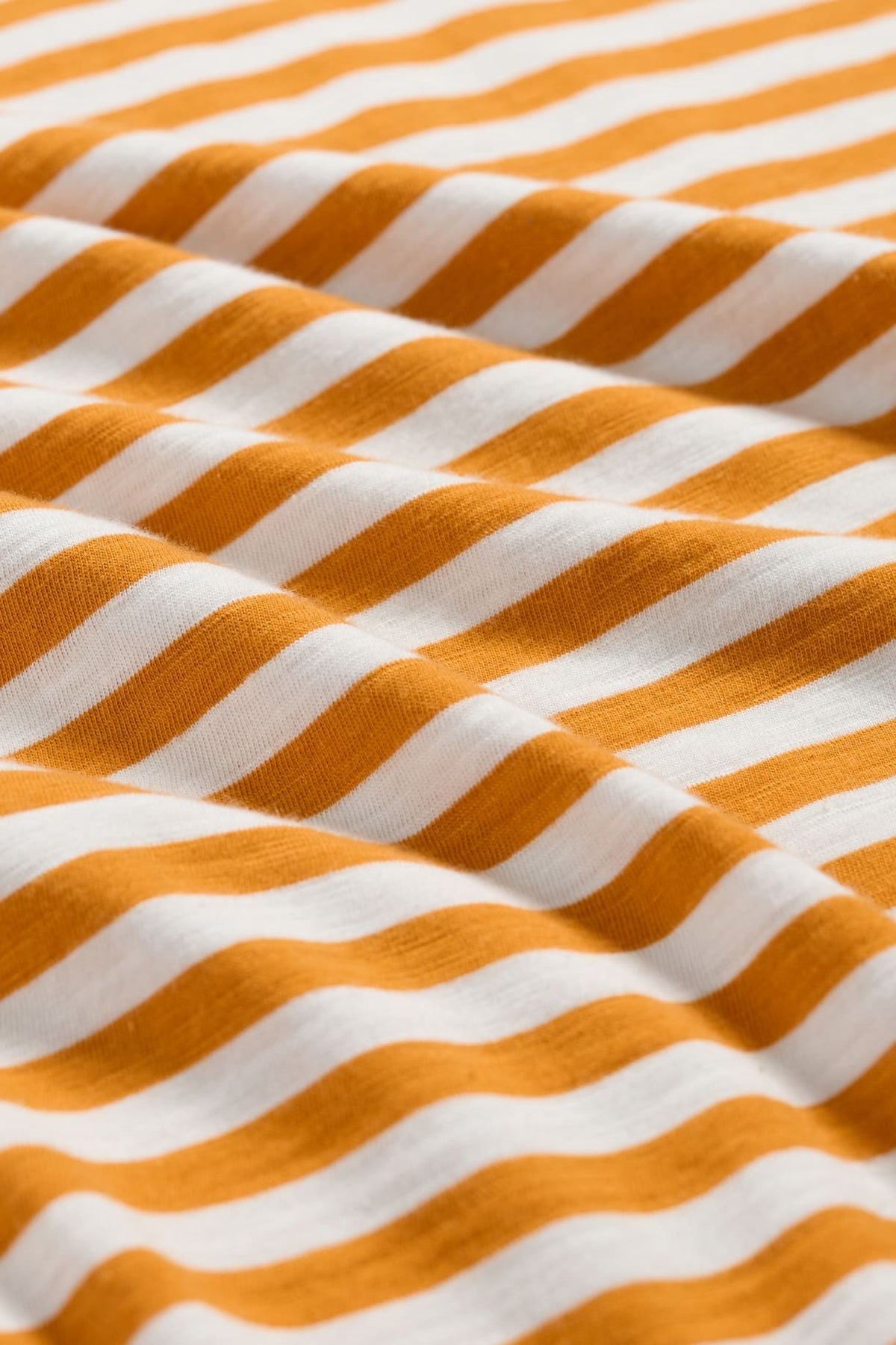 Seasalt Cornwall - ‘Bryher’ View T-Shirt in GOTS-Certified Organic Cotton - Mini Cornish Daylily Chalk