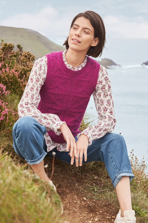 Seasalt Cornwall ‘Doe Path’ Vest - Cordial