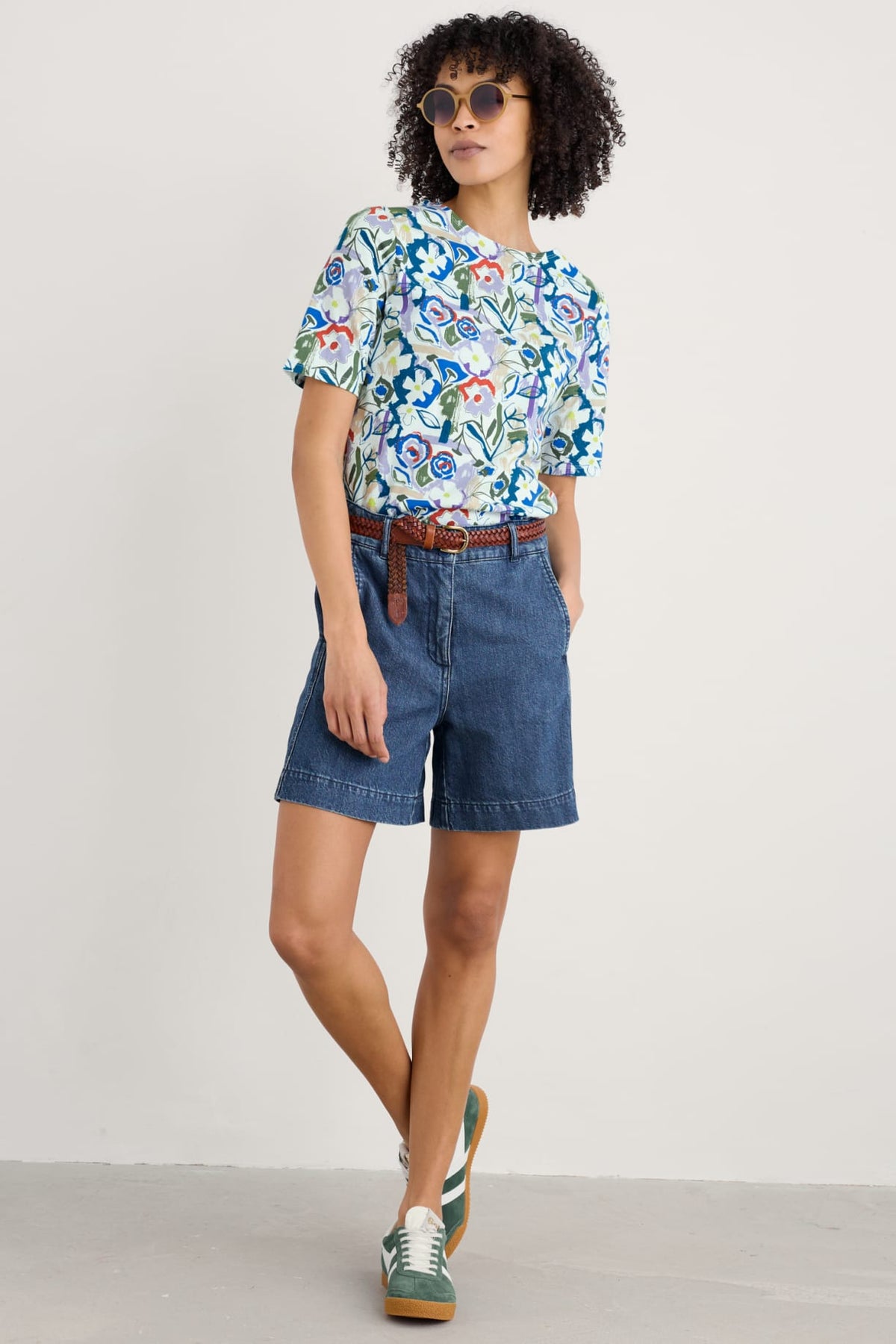 Seasalt Cornwall - ‘Poisson’ Printed T-Shirt in GOTS-Certified Organic Cotton Jersey - Studio Floral Chalk