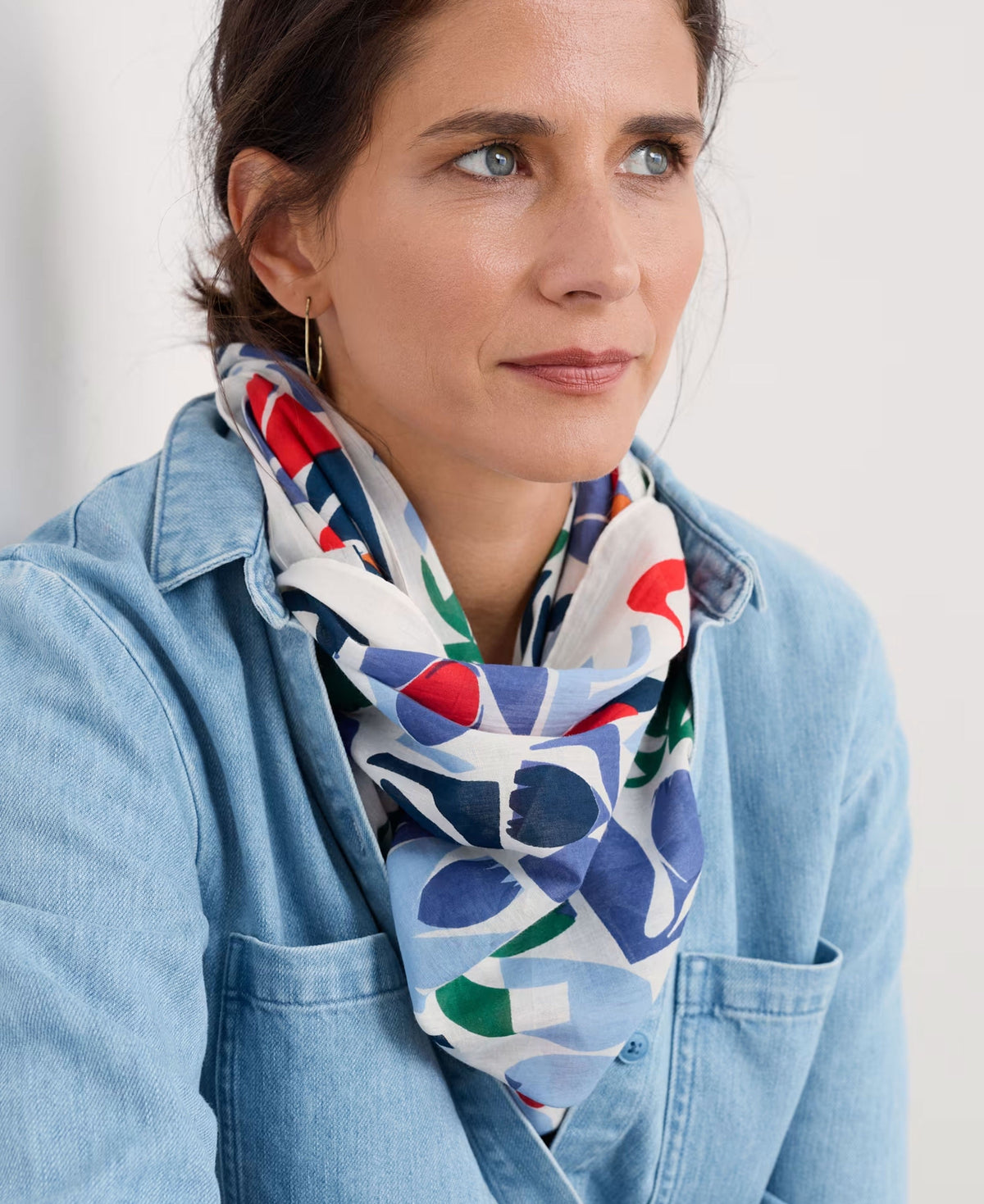 Seasalt Cornwall - New 'Everyday Circle' Scarf - Floral Cutout Chalk Mix