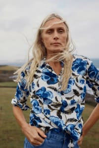 Seasalt Cornwall - Organic Cotton Larissa Shirt - Spring Pansy Chalk