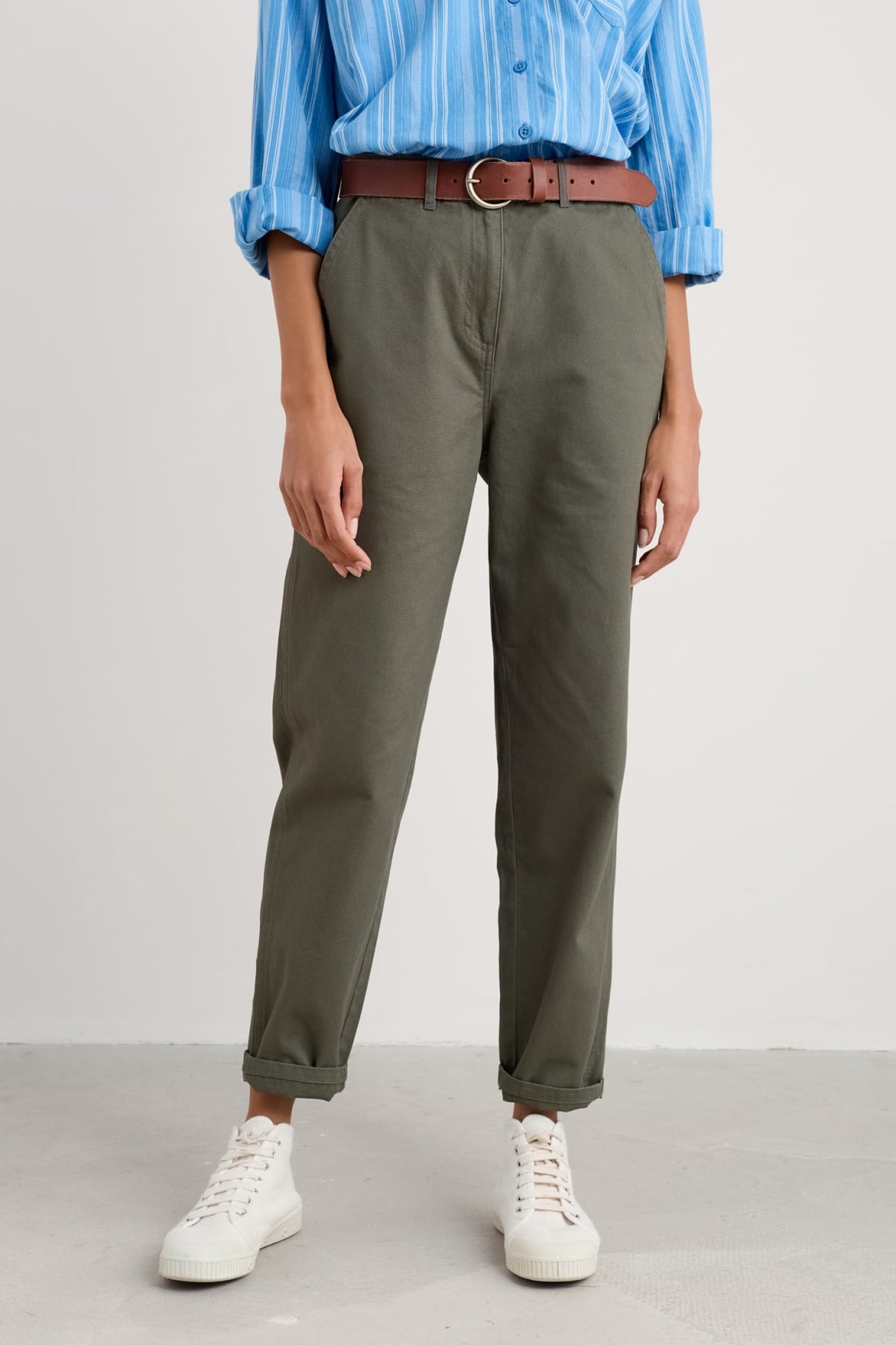 Seasalt Cornwall - ‘Mor Path’ Organic Cotton Tapered Trousers - Alpine