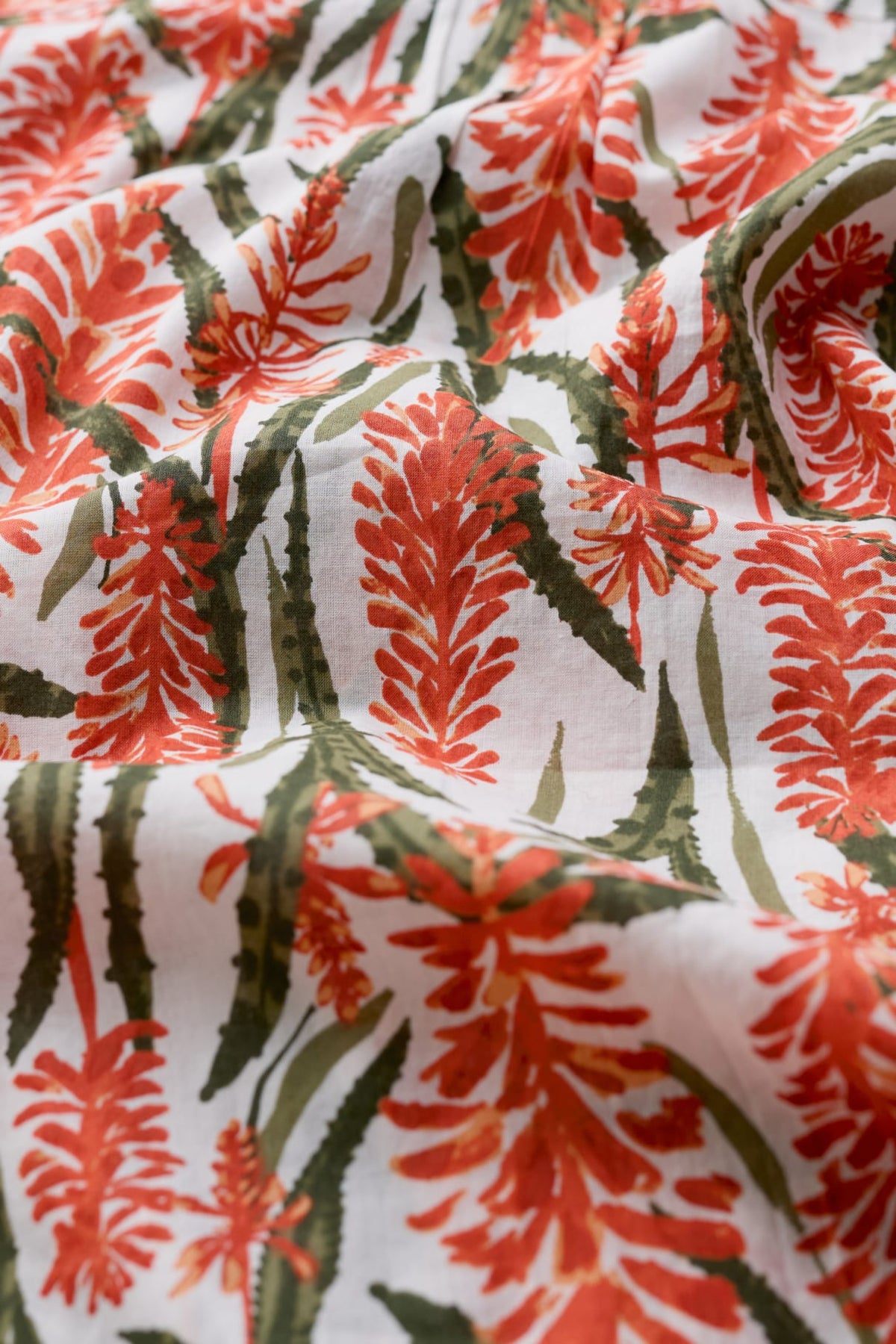 Seasalt Cornwall - Rushmaker - Short Sleeve Shirt - Red Hot Poker Chalk