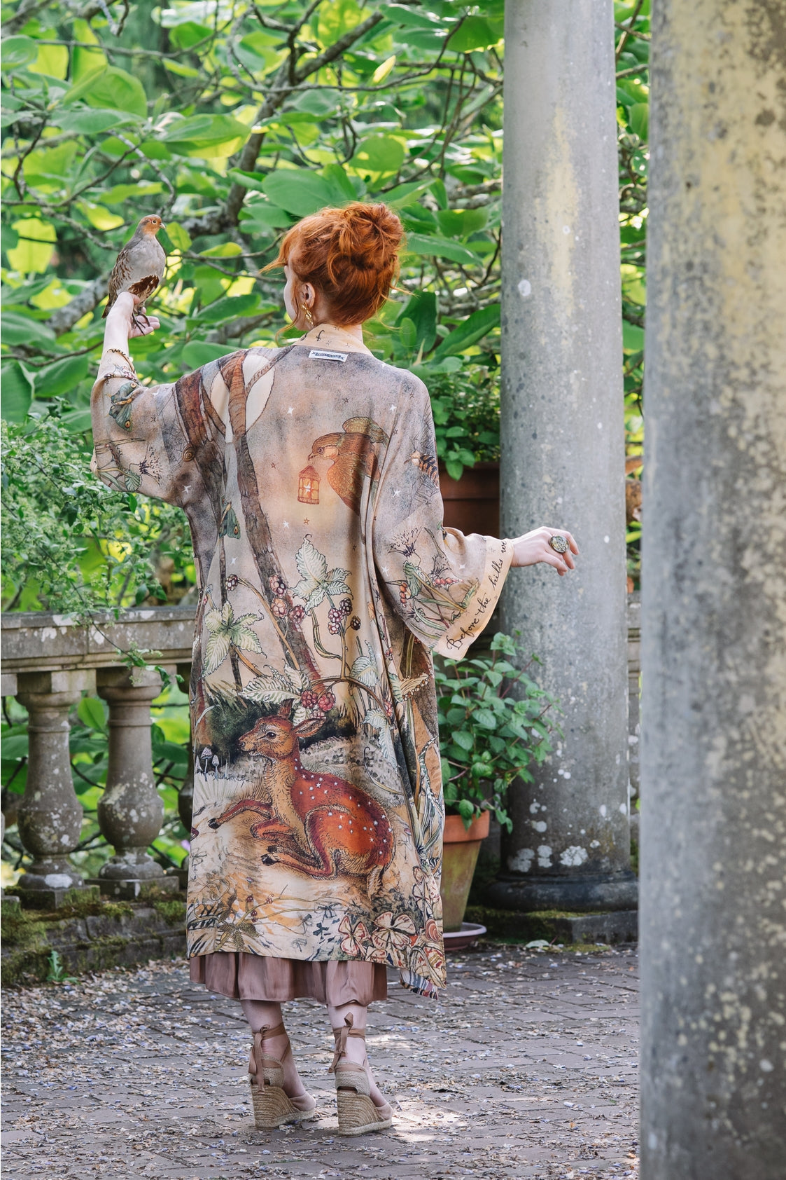 Market Of Stars - ‘Lovelight Opera’ Bamboo Duster Kimono Robe - Woodland Deer & Swallow Duste