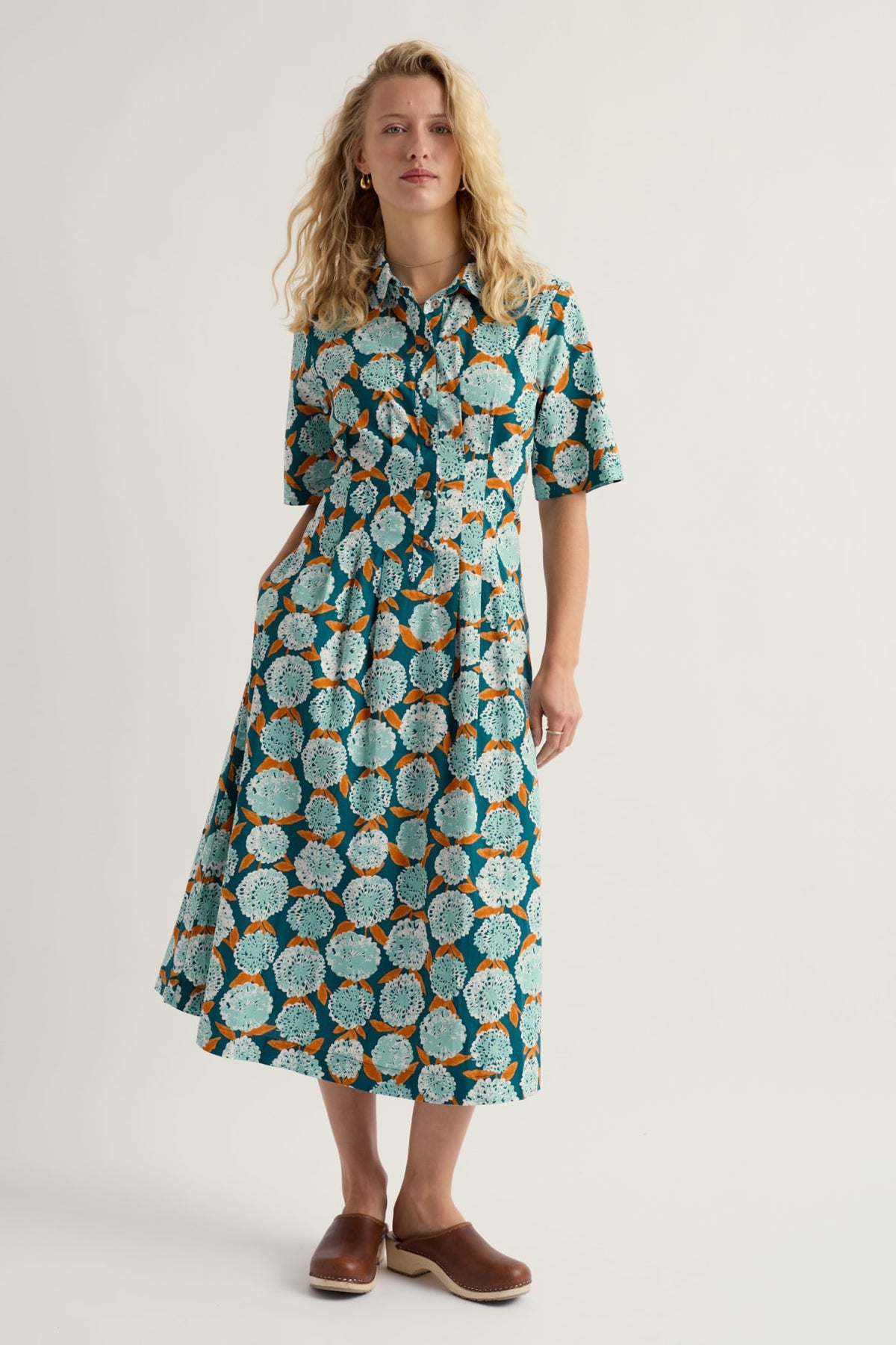 Seasalt. Cornwall - Wild Liquorice - Shirt Dress in GOTS-Certified Organic Cotton - Painted Marigold Dark Wreckage