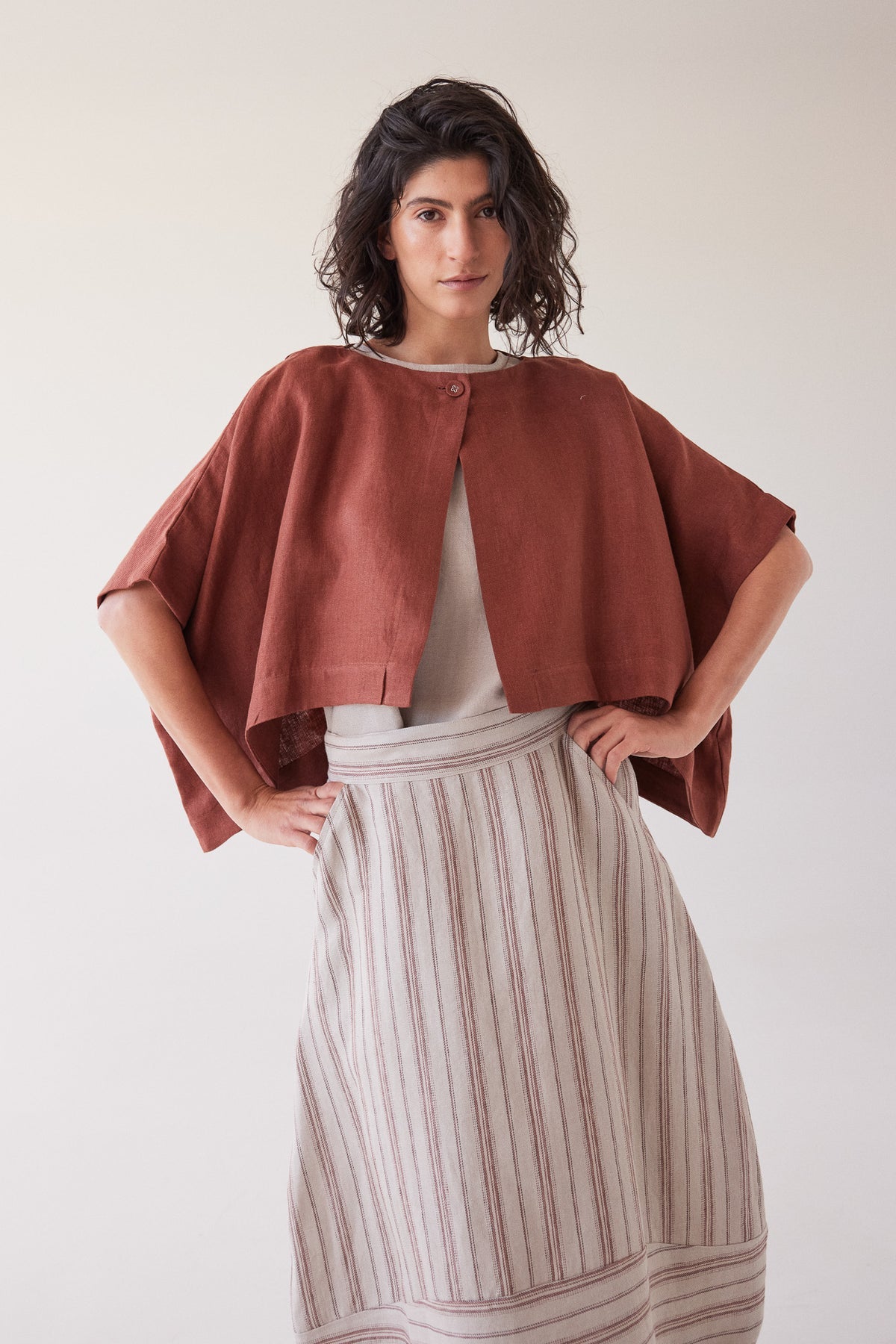 Eva’s Sunday - Tussie - Linen Jacket Capelet - Brick