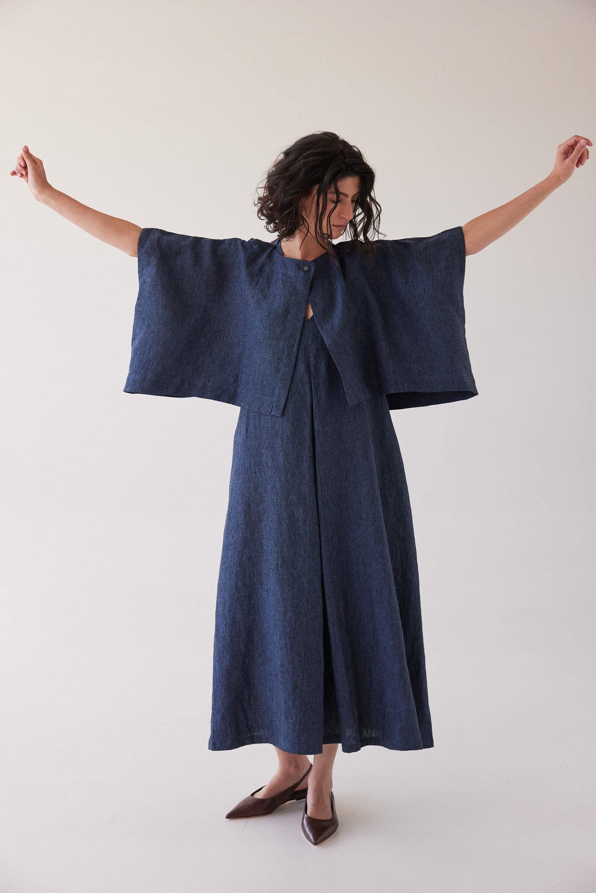 Eva’s Sunday - Tussie - Linen Jacket Capelet - Navy