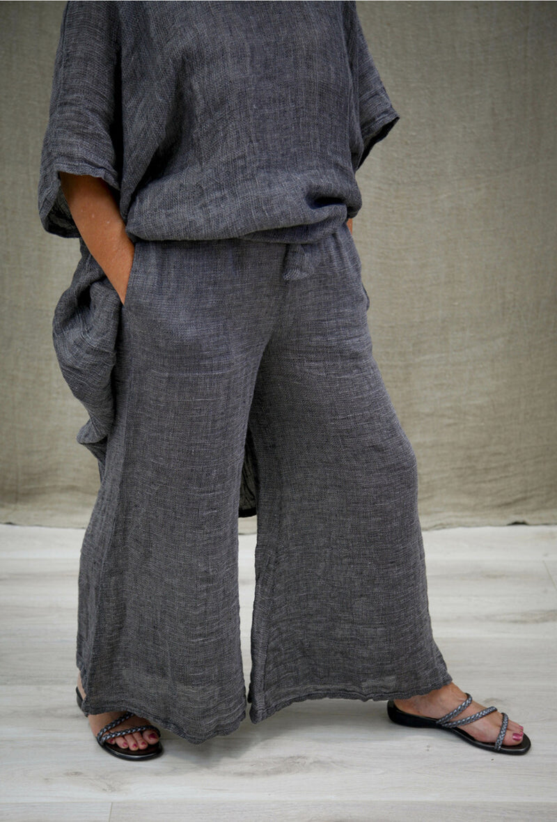 Rustic Linen ‘Alessa ‘ Wide Leg Pants - Black / White Woven