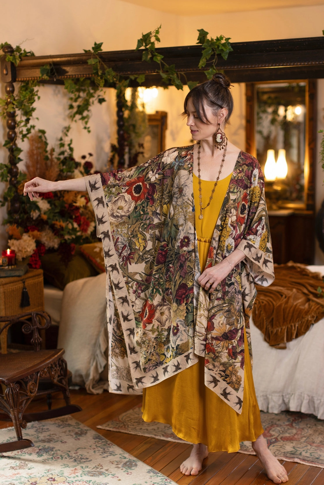 Market Of Stars - Goddess Starduster Bohemian Kimono - Golden Hour/Floral