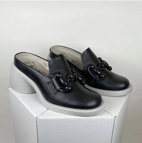 Fly London ‘Hami’ Leather Clogs Shoes - Black