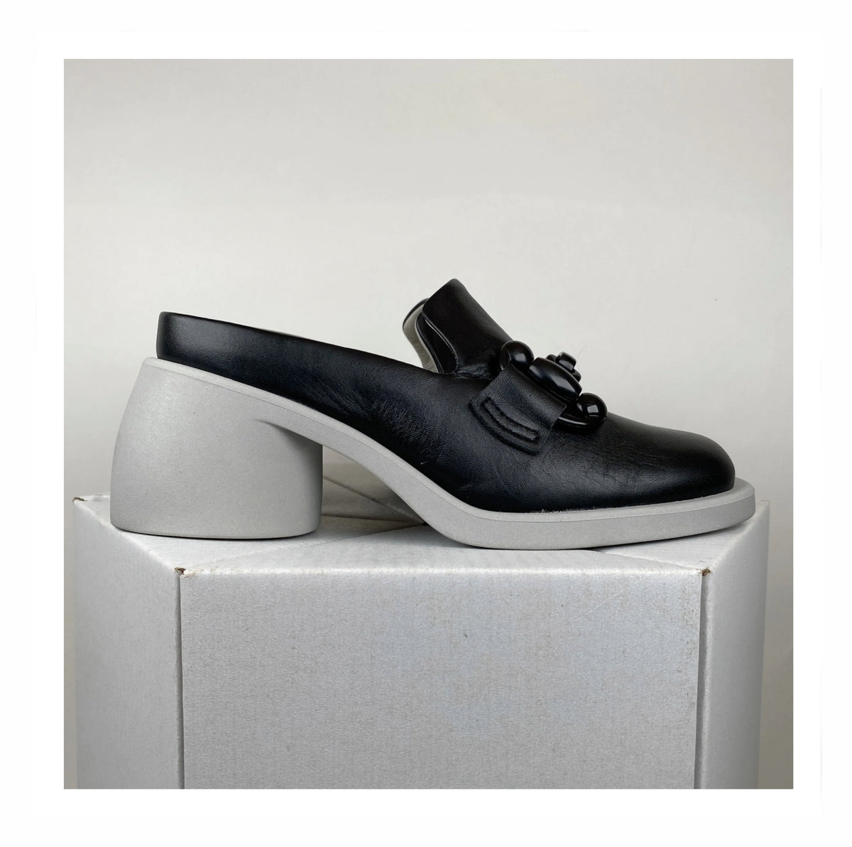 Fly London ‘Hami’ Leather Clogs Shoes - Black