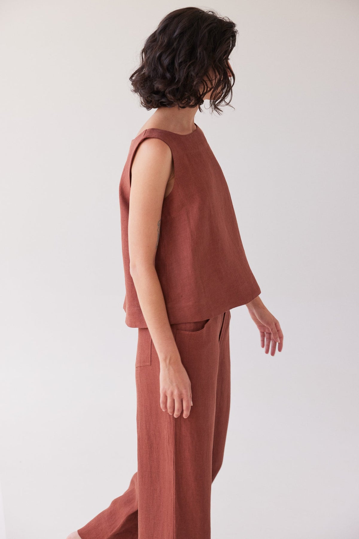 Eva’s Sunday - Ellis - Shell Linen Top - Brick