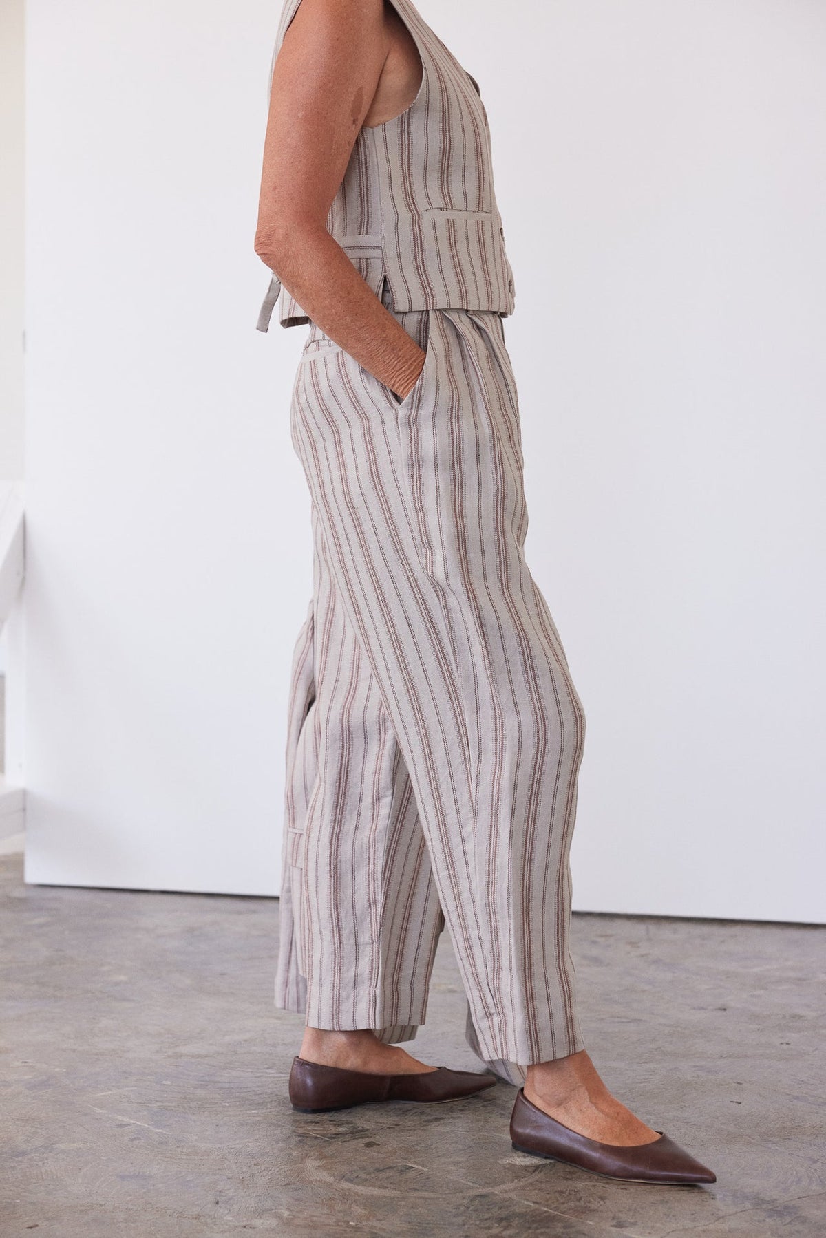 Eva’s Sunday - Hendric - Manstyle Linen Pant - Brick Stripe