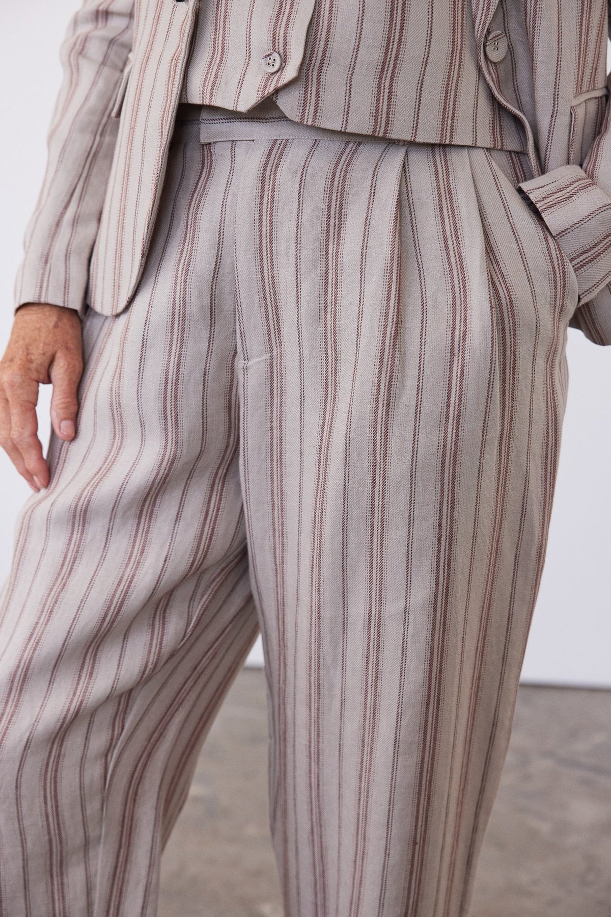 Eva’s Sunday - Hendric - Manstyle Linen Pant - Brick Stripe