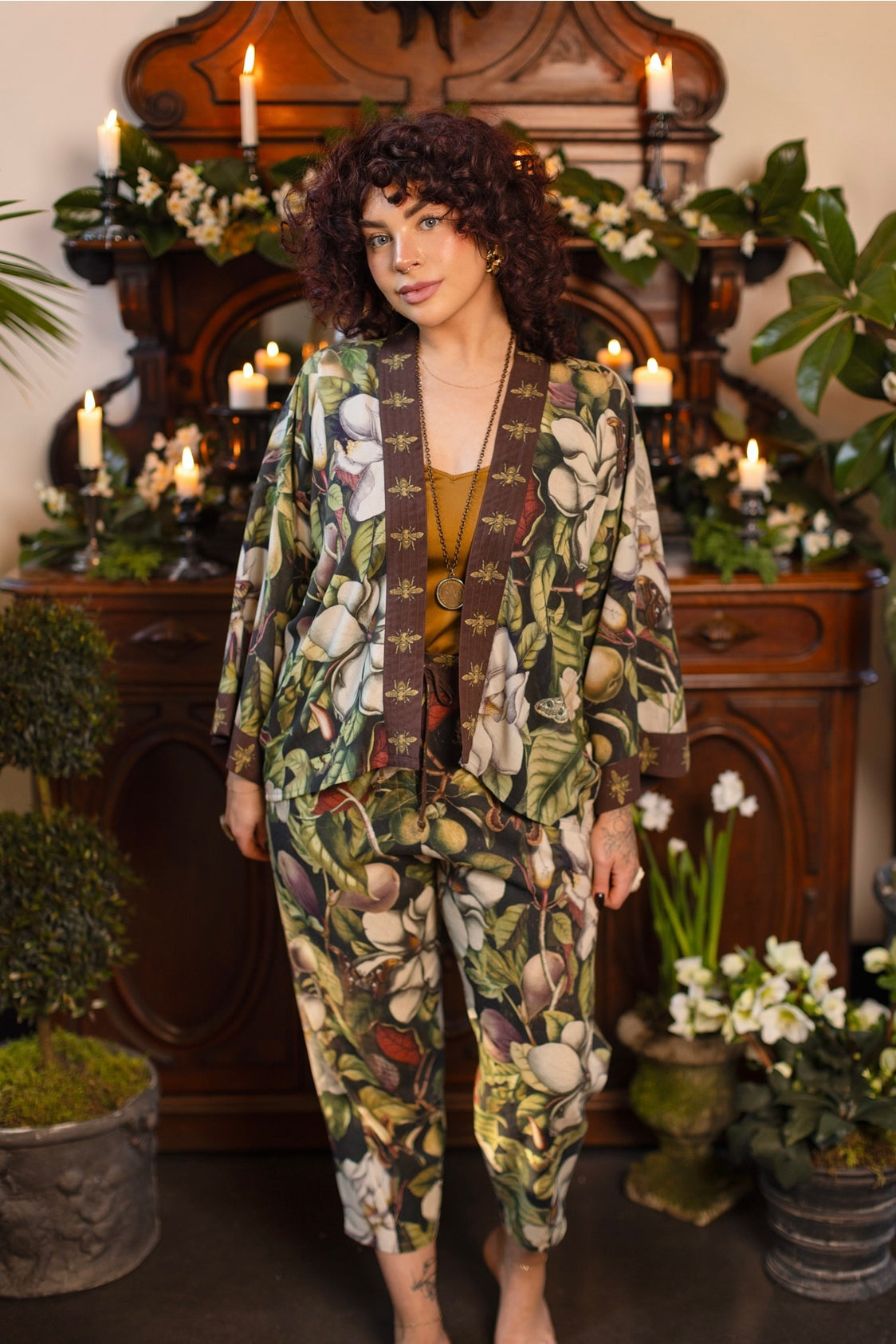 Market Of Stars - ‘Fleur De Lune’ Pixie Cropped Bamboo Kimono Cardigan Duster - Florals & Bees