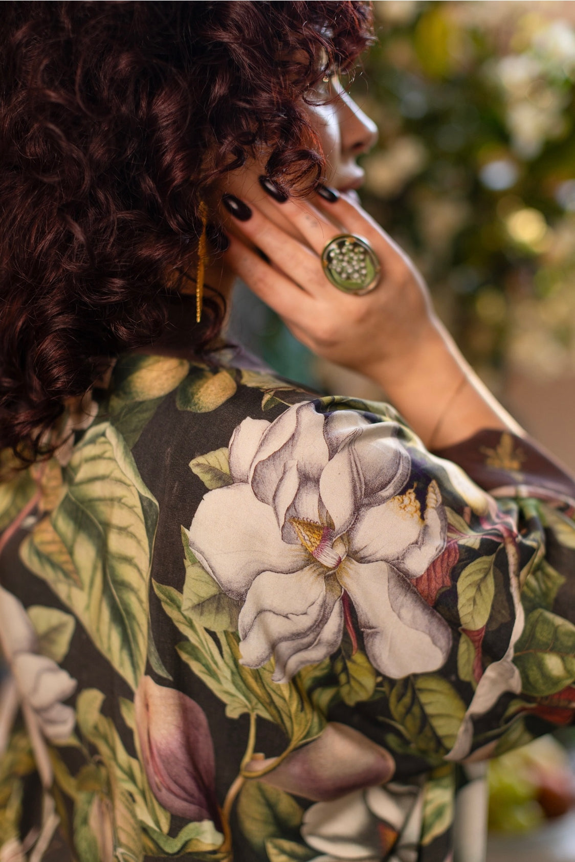 Market Of Stars - ‘Fleur De Lune’ Pixie Cropped Bamboo Kimono Cardigan Duster - Florals & Bees