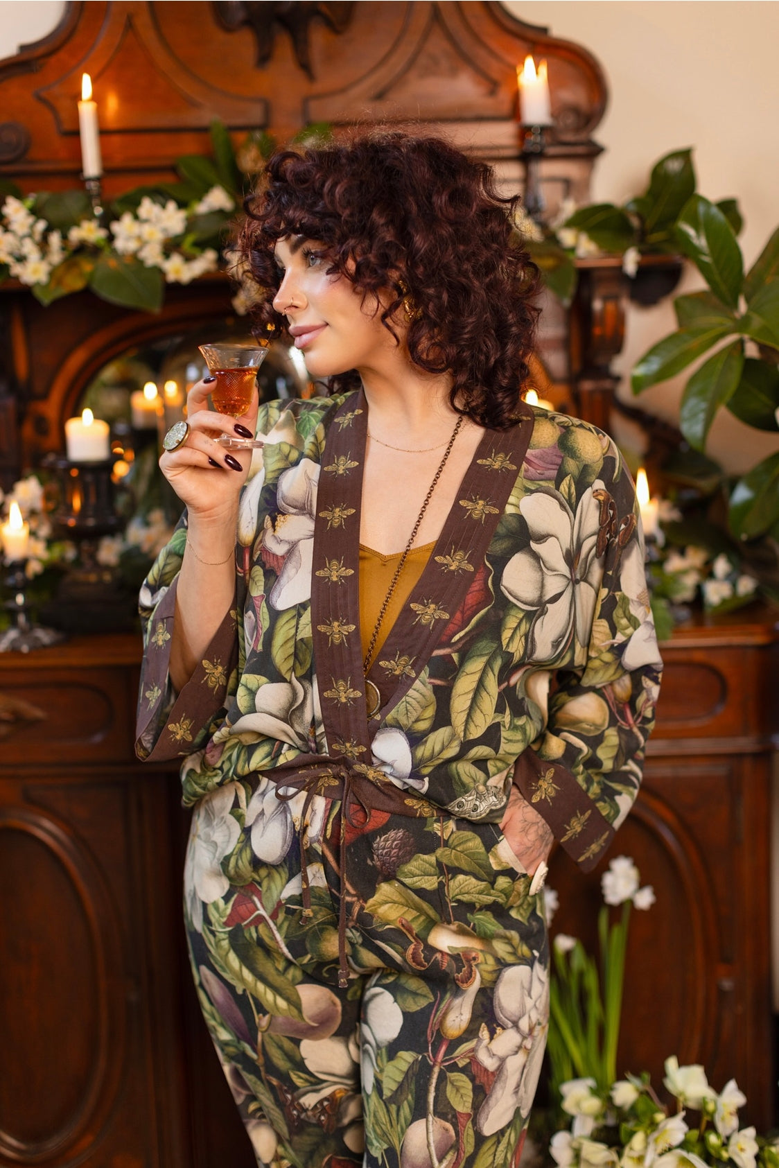 Market Of Stars - ‘Fleur De Lune’ Pixie Cropped Bamboo Kimono Cardigan Duster - Florals & Bees
