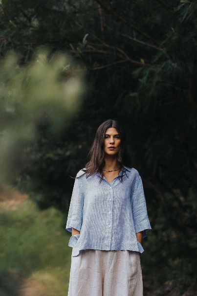 Montaigne - Dion - French Linen Blouse - Fine Blue Stripe