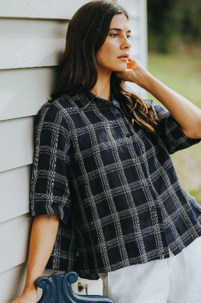 Montaigne - Dion - French Linen Blouse - Dark Navy Check