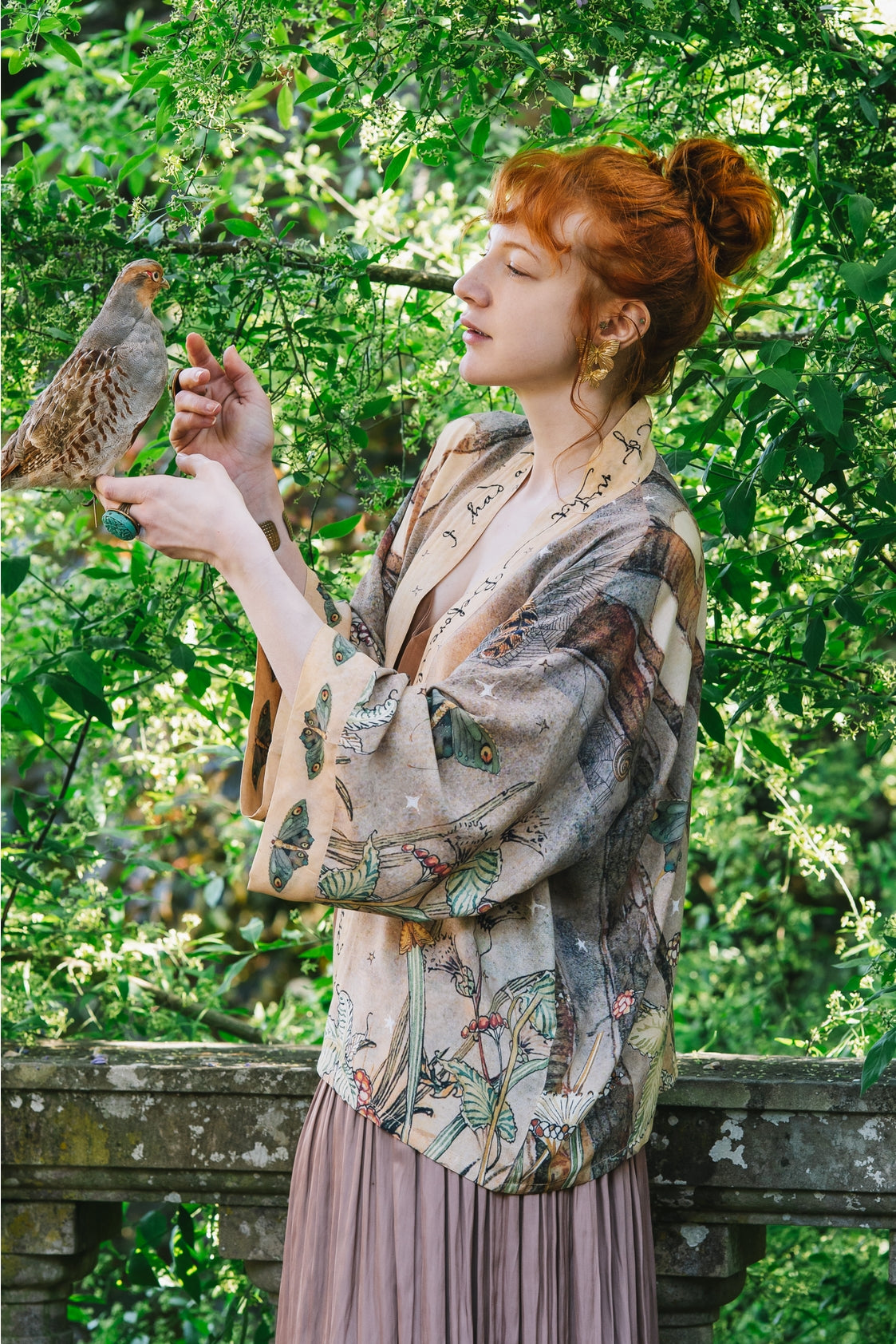 Market Of Stars - Lovelight - Pixie Cropped Bamboo Kimono Cardigan Duster - Woodland Swallow & Stars