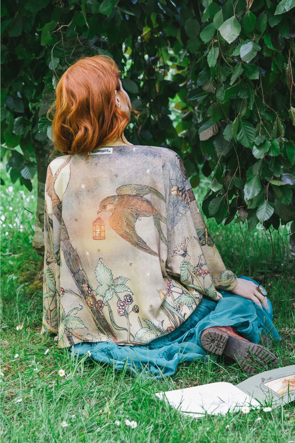 Market Of Stars - Lovelight - Pixie Cropped Bamboo Kimono Cardigan Duster - Woodland Swallow & Stars