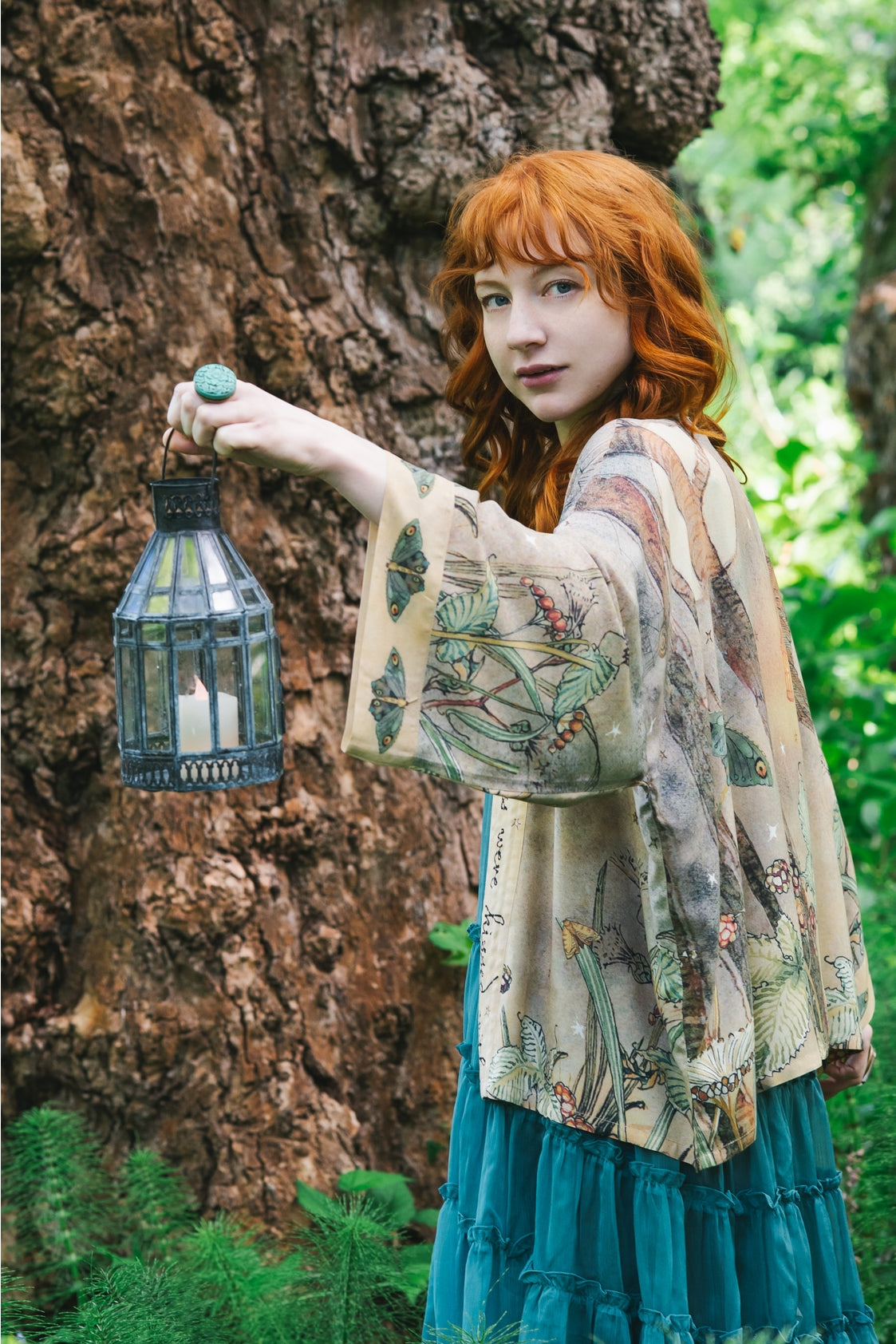 Market Of Stars - Lovelight - Pixie Cropped Bamboo Kimono Cardigan Duster - Woodland Swallow & Stars