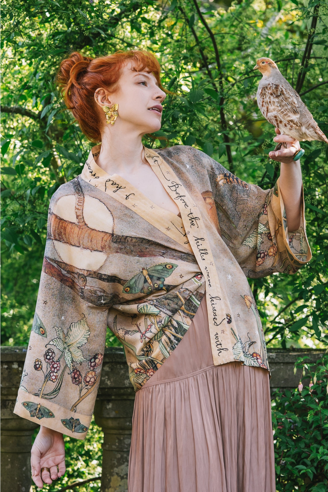 Market Of Stars - Lovelight - Pixie Cropped Bamboo Kimono Cardigan Duster - Woodland Swallow & Stars