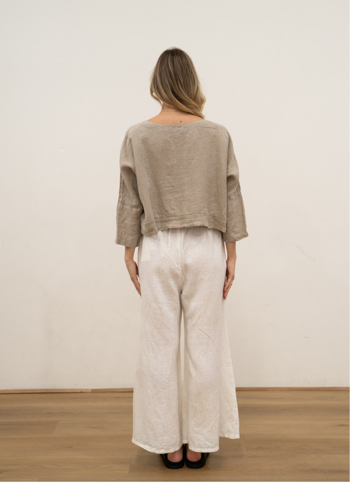RUSTIC Linen - Elena Crop Top - Natural