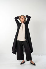 Eva’s Sunday ‘Taylor’ Linen Jacket - Black