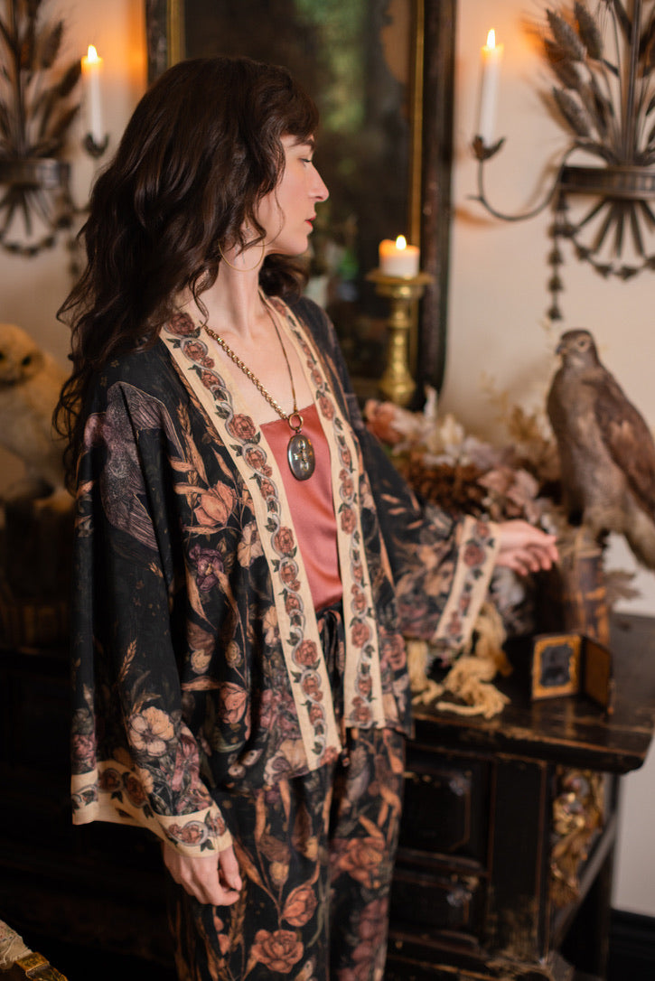 PRE-ORDER - Market Of Stars - Momento - Pixie Duster Crop Kimono - Starling & Skull