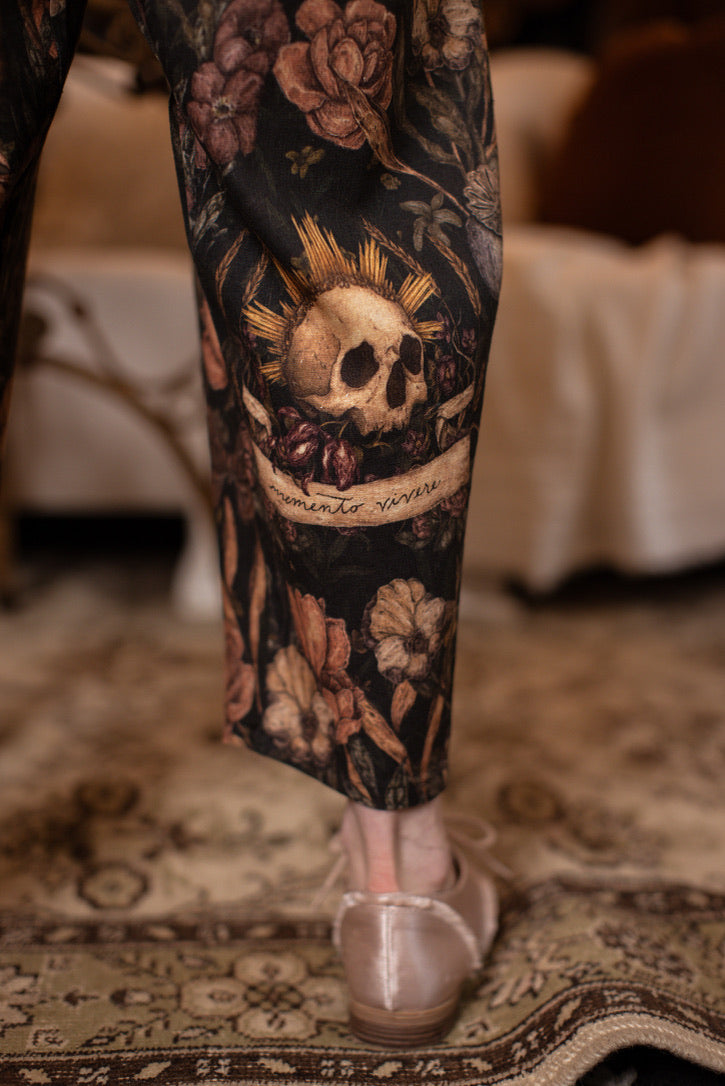 PRE-ORDER - Market Of Stars - Momento - Linen Cropped Artist Pant - Floral & Skull