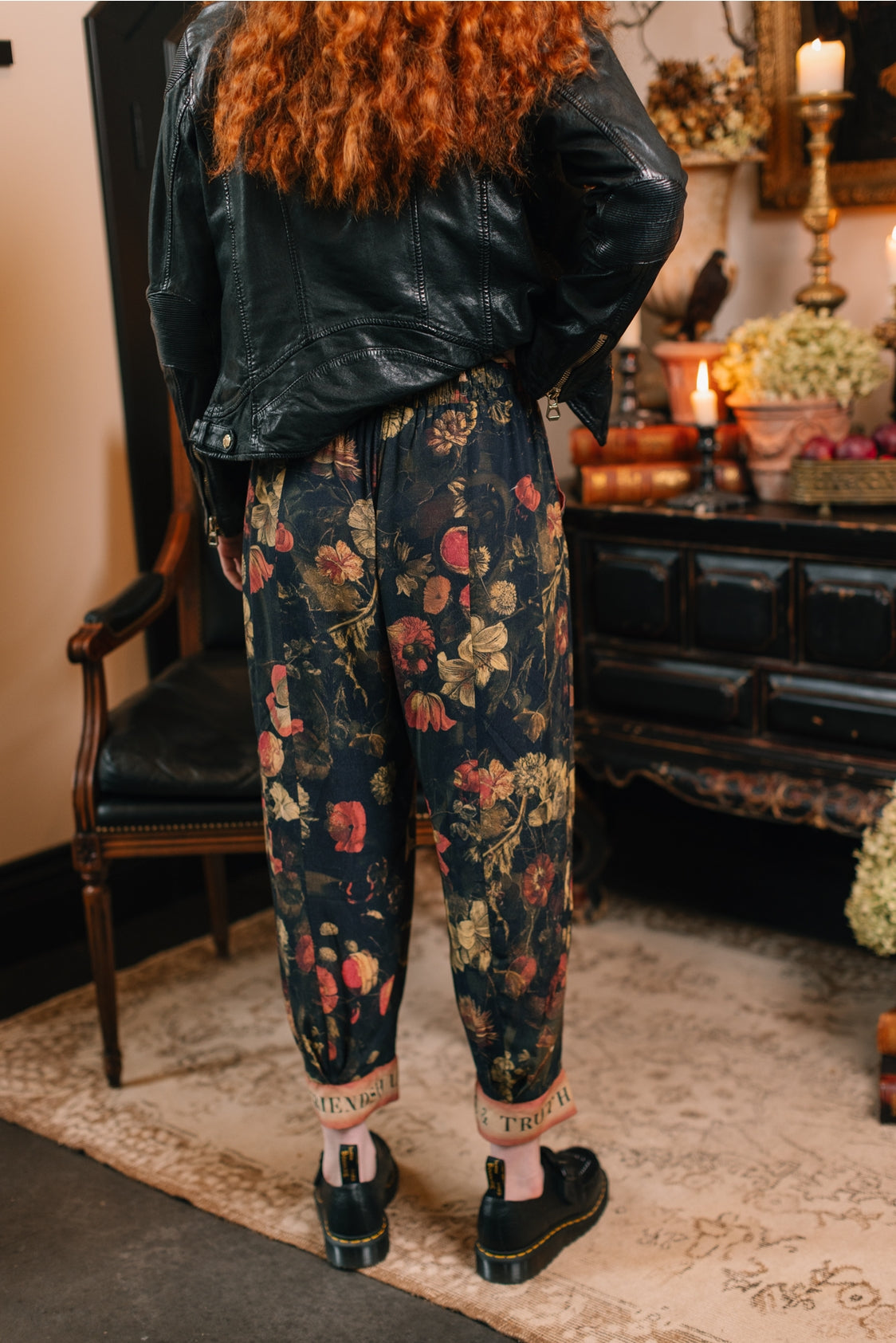 Market Of Stars - ‘Heart of Gold’ Cropped Poet Pant - Florals & Sacred Heart