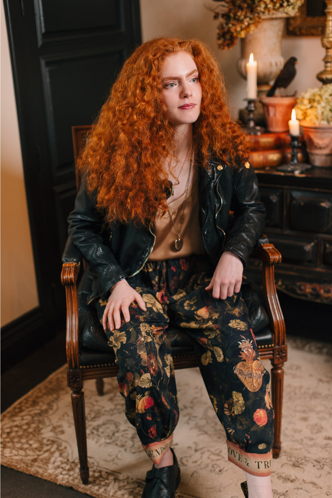 Market Of Stars - ‘Heart of Gold’ Cropped Poet Pant - Florals & Sacred Heart