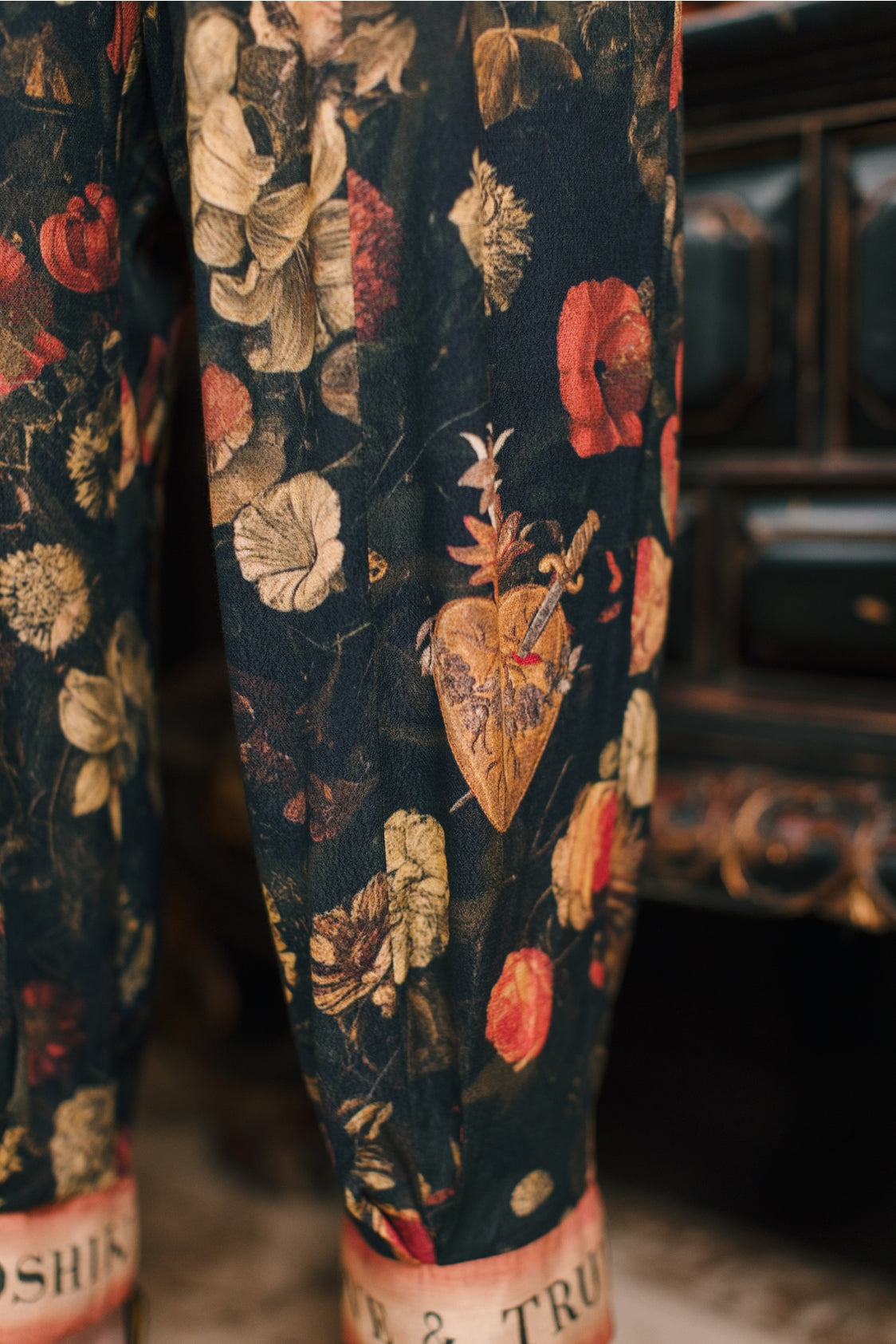 Market Of Stars - ‘Heart of Gold’ Cropped Poet Pant - Florals & Sacred Heart