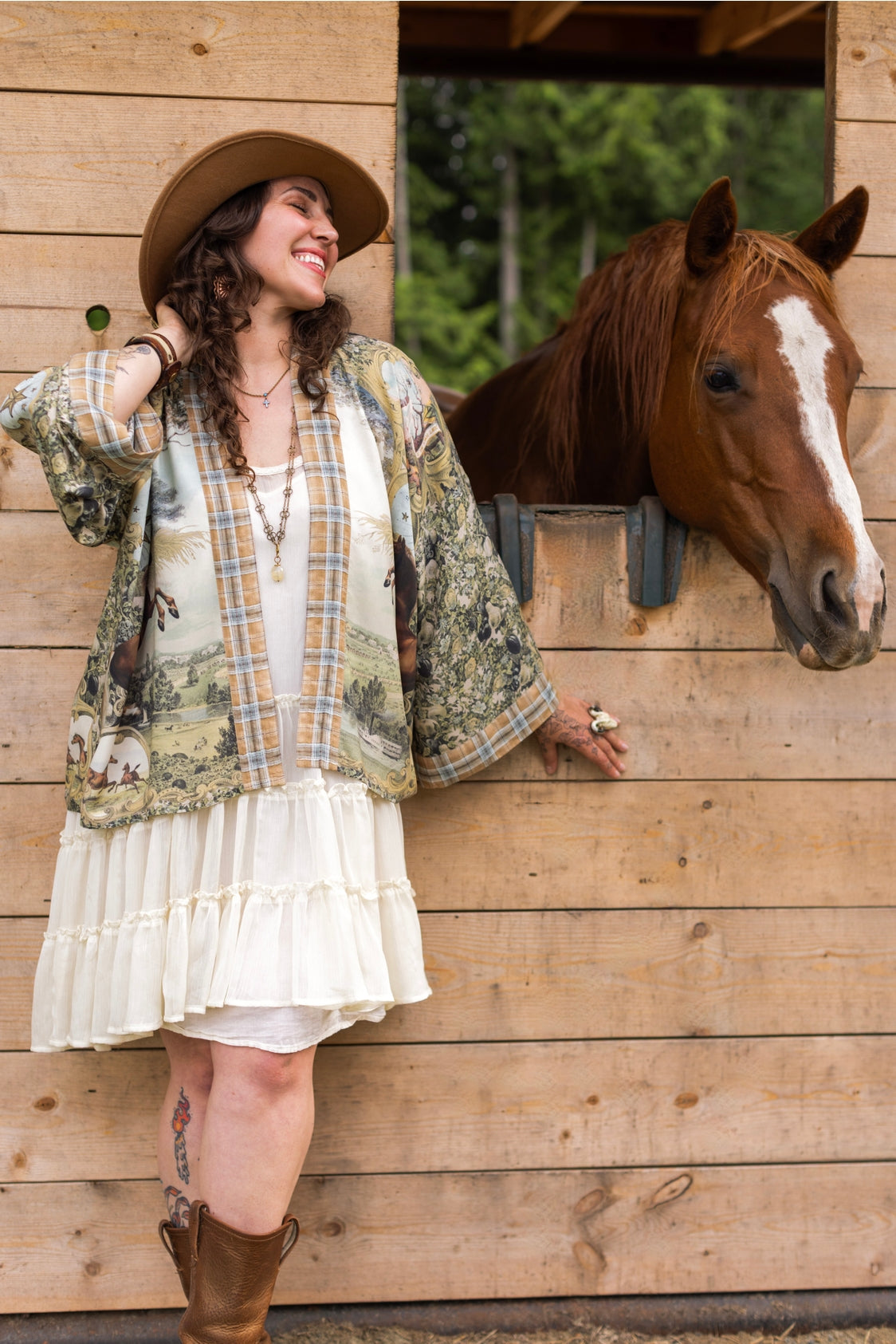 Market Of Stars - Born To Run - Pixie Cropped Bamboo Kimono Cardigan Duster - Wild Horse & Florals