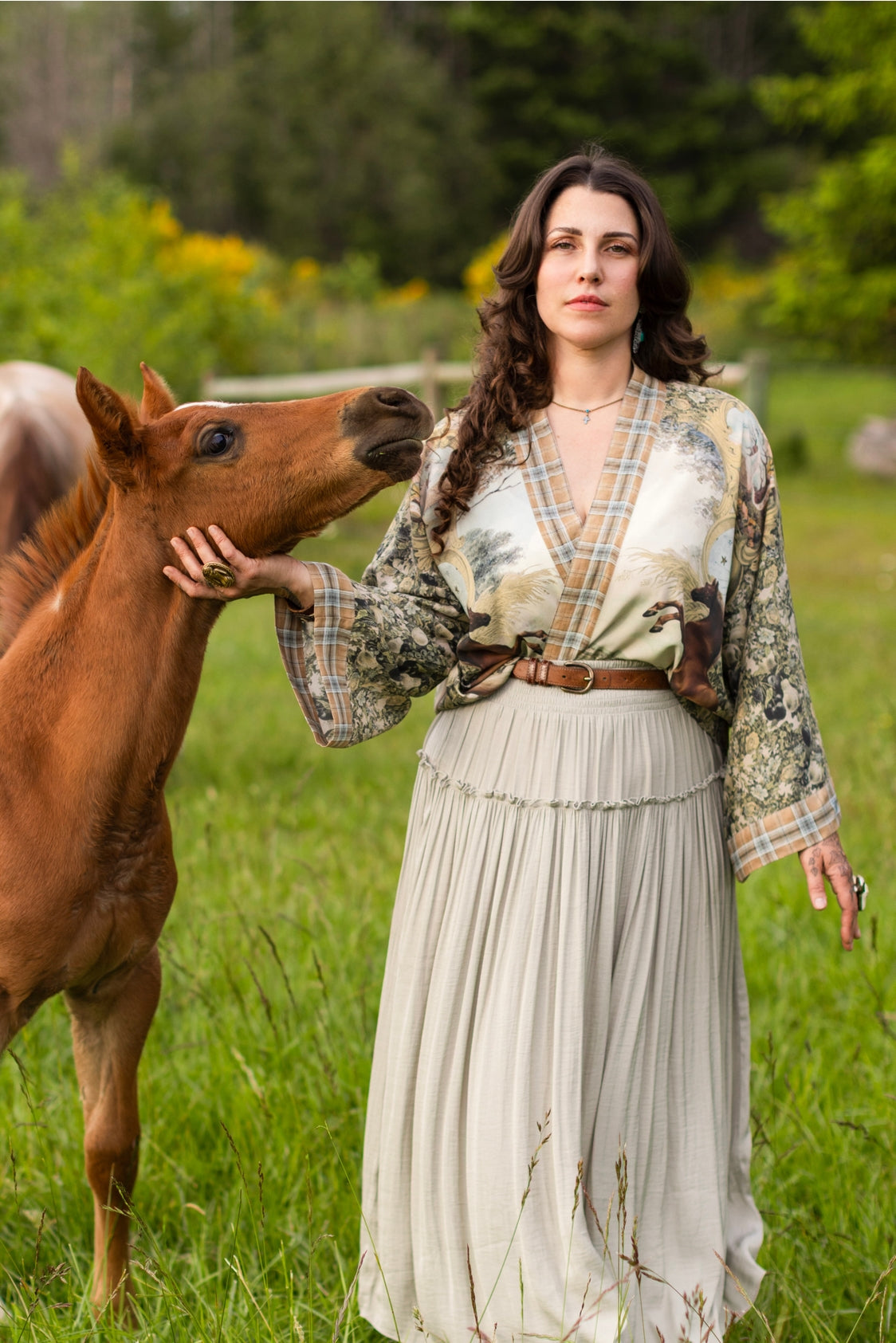 Market Of Stars - Born To Run - Pixie Cropped Bamboo Kimono Cardigan Duster - Wild Horse & Florals