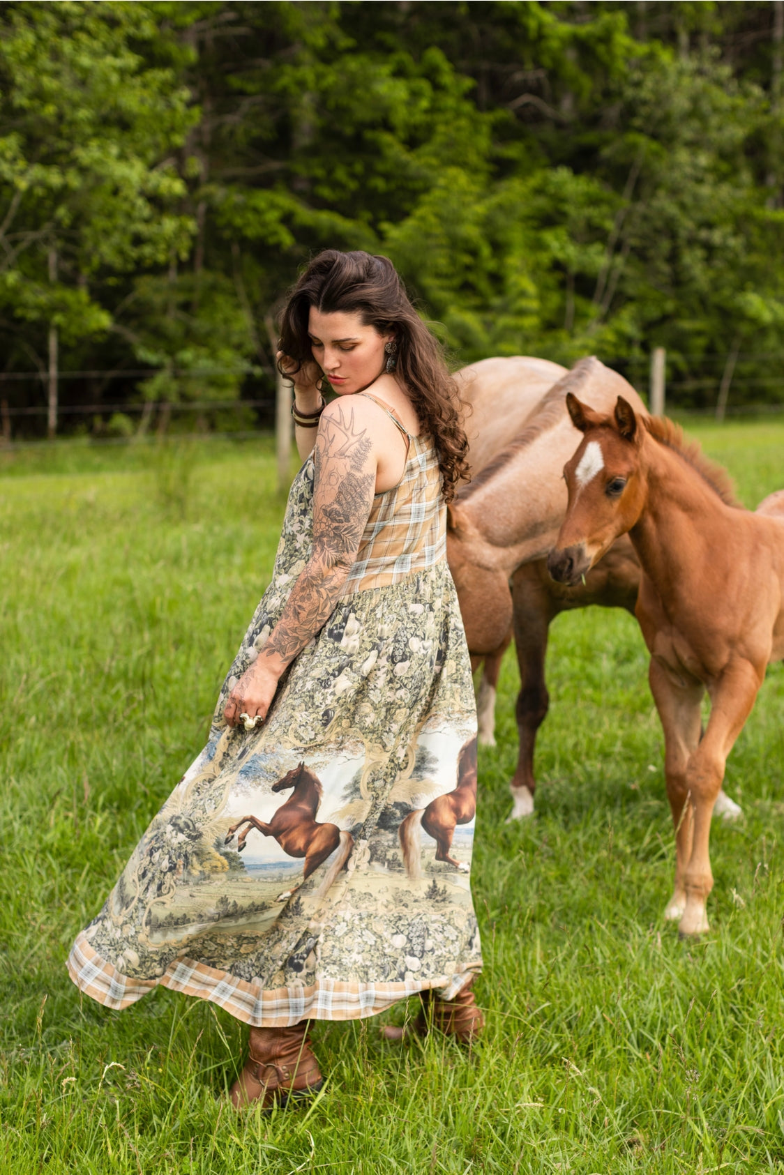 Market Of Stars - Born To Run - Print Bohemian Long Maxi Bamboo Slip Dress - Horse & Plaid