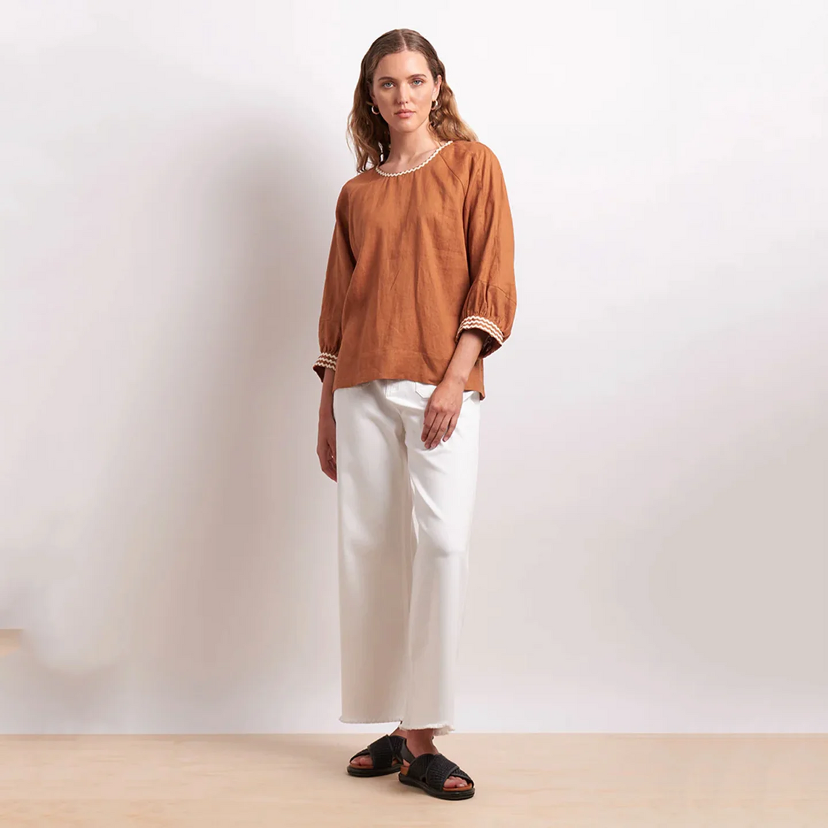 Neris - Ric Rac - Linen Top - Cinnamon