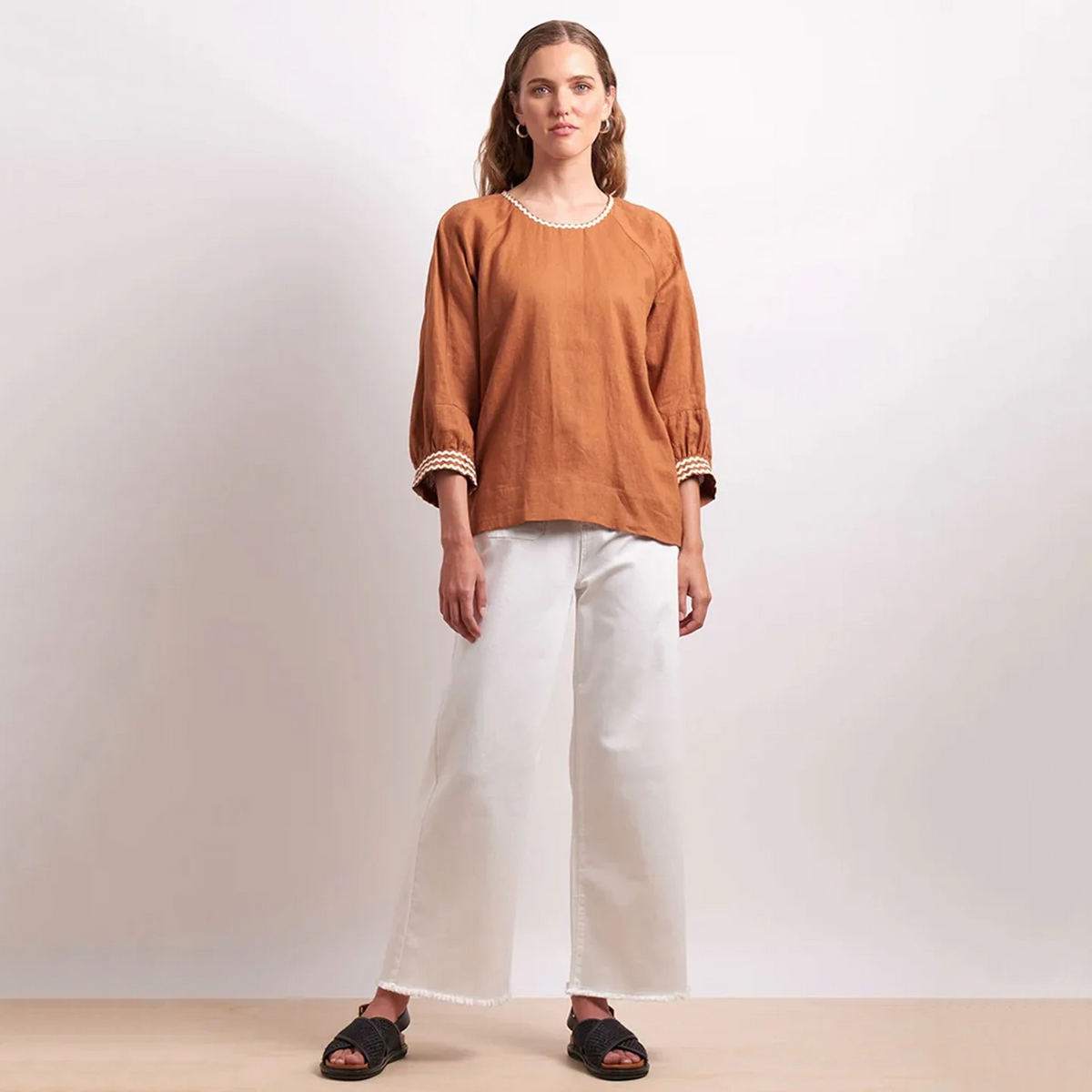 Neris - Ric Rac - Linen Top - Cinnamon