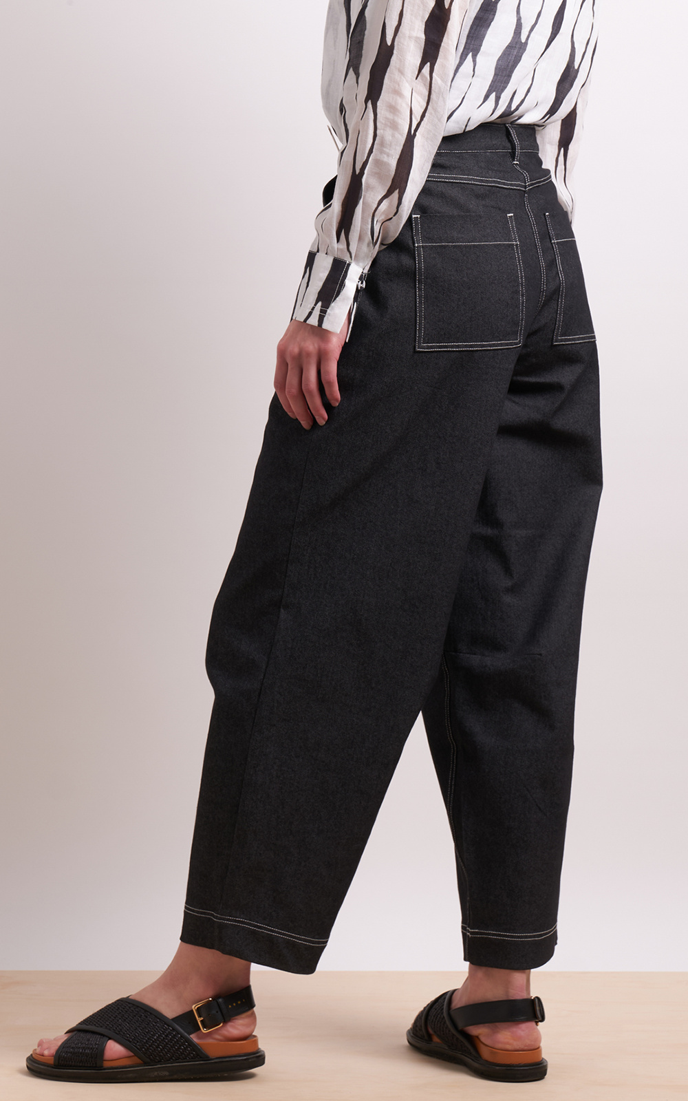 NERIS - On The Curve - Jeans - Ebony