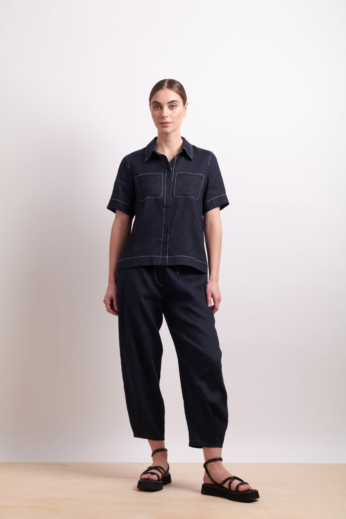 NERIS - In Contrast Pant - Indigo