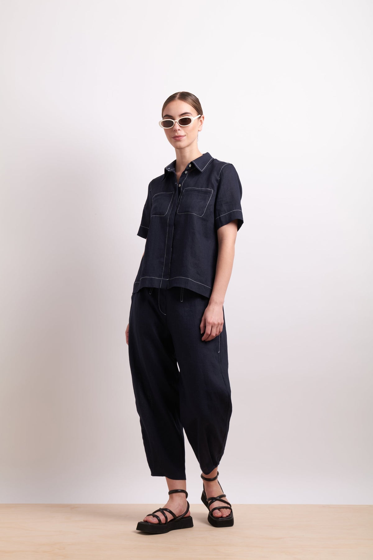 NERIS - In Contrast Pant - Indigo