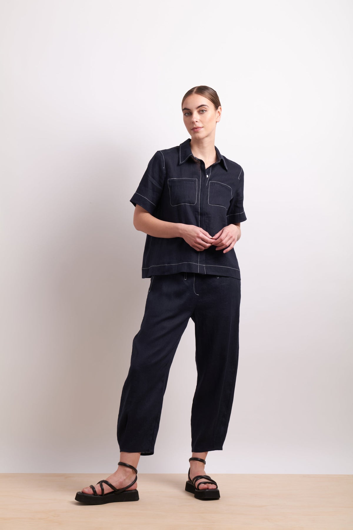 NERIS - In Contrast Pant - Indigo