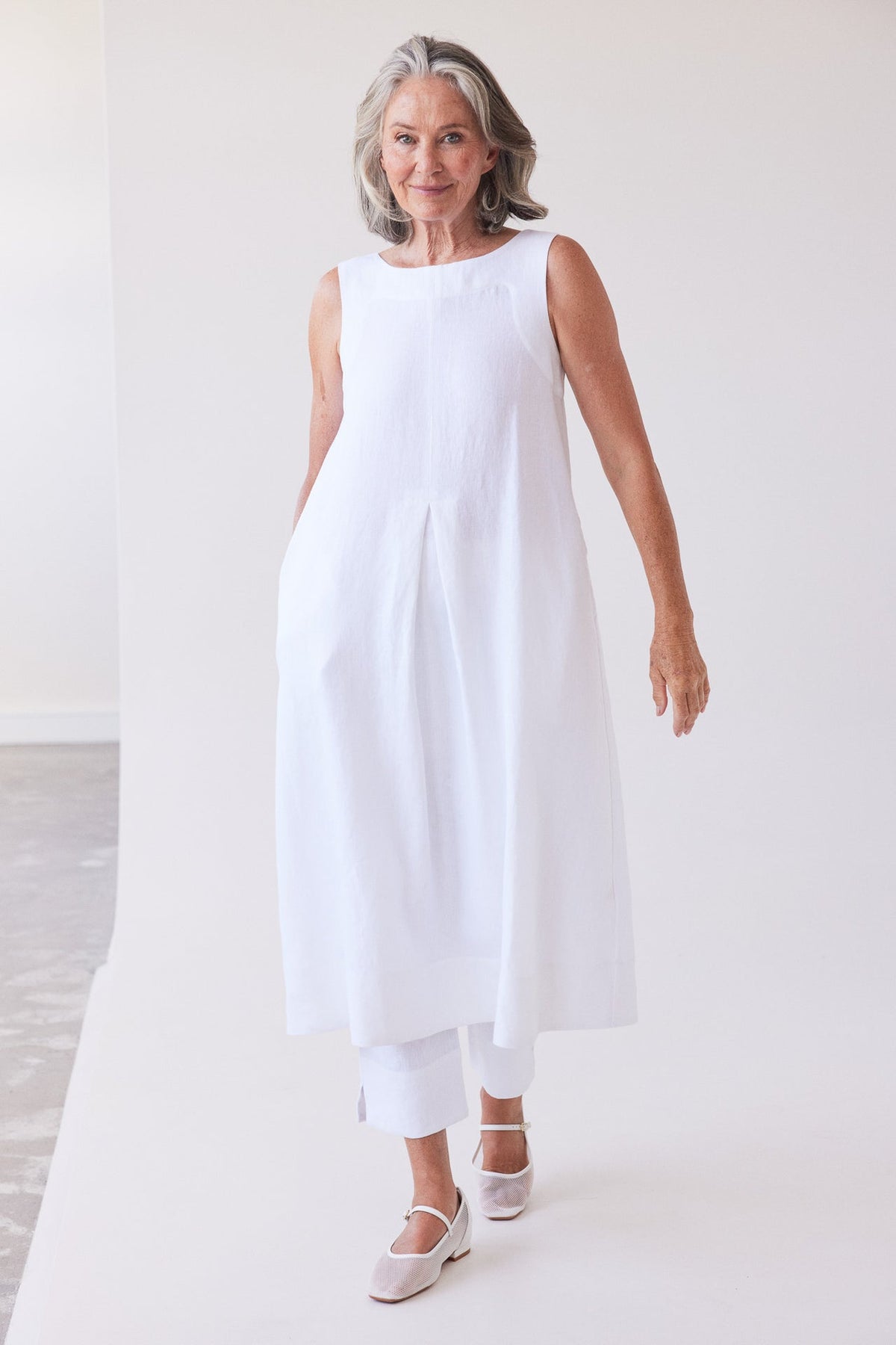 Eva’s Sunday - Paloma - Sleeveless Linen Dress - White