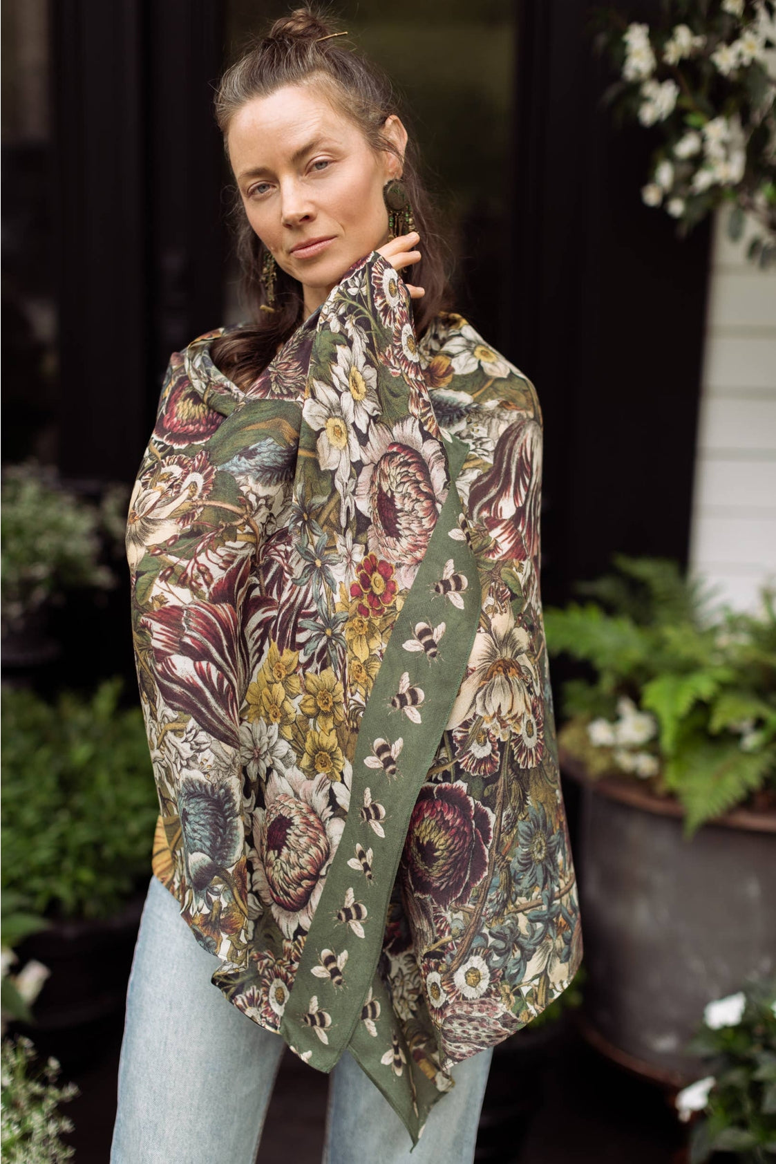 Market Of Stars - Love Grows Wild - Floral Scarf - Bees