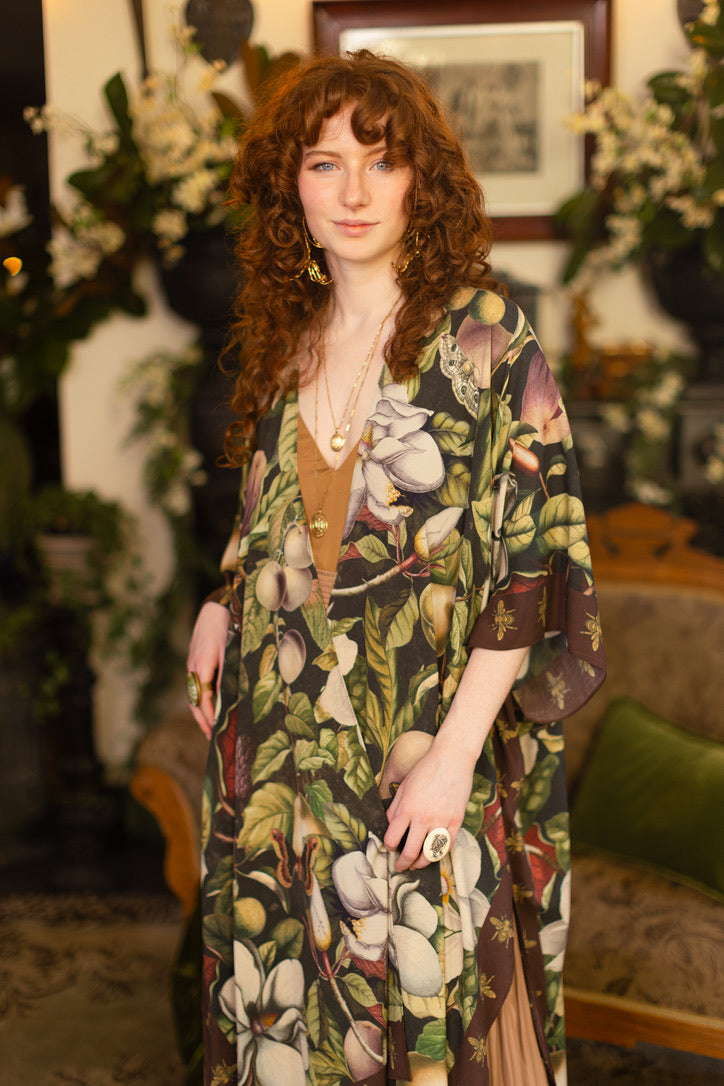 Market Of Stars - Fleur De Lune - Goddess Starduster Duster Kimono - Florals & Bees