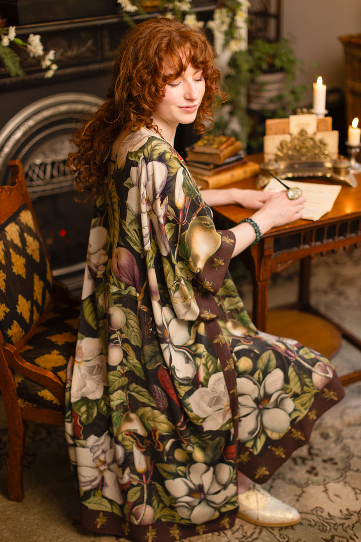 Market Of Stars - Fleur De Lune - Goddess Starduster Duster Kimono - Florals & Bees
