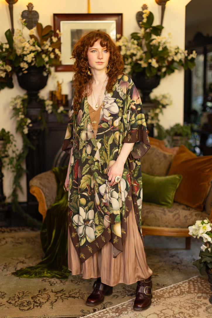 Market Of Stars - Fleur De Lune - Goddess Starduster Duster Kimono - Florals & Bees