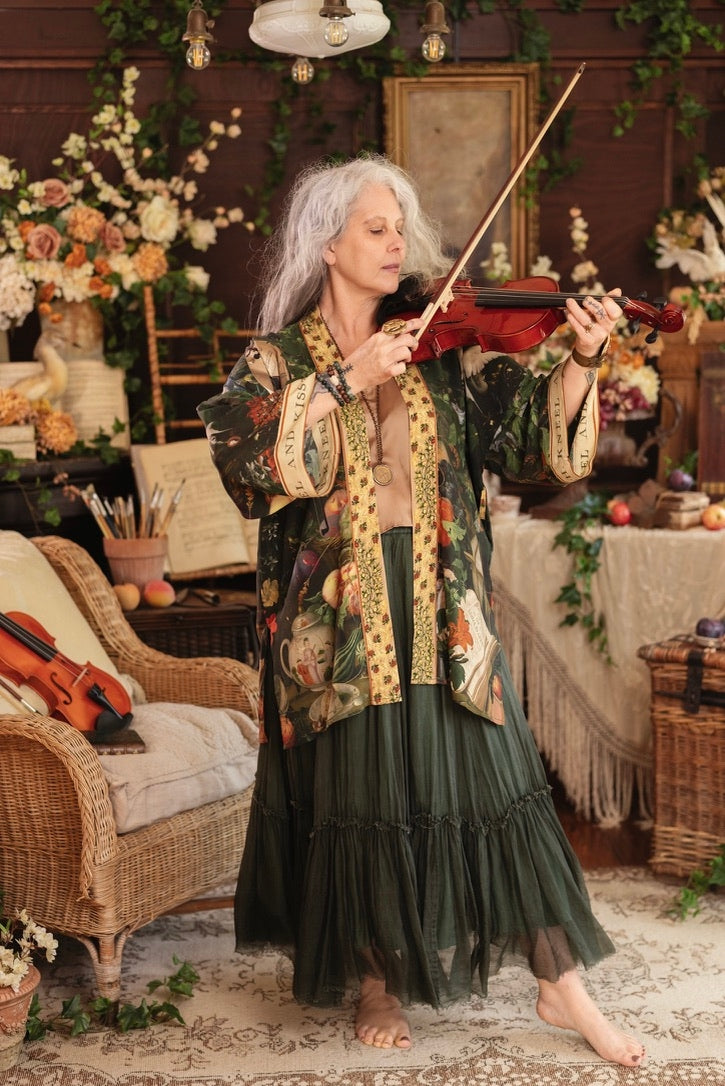 Market Of Stars - Labour of Love - Matinée Cropped Duster Kimono - Florals & Violin